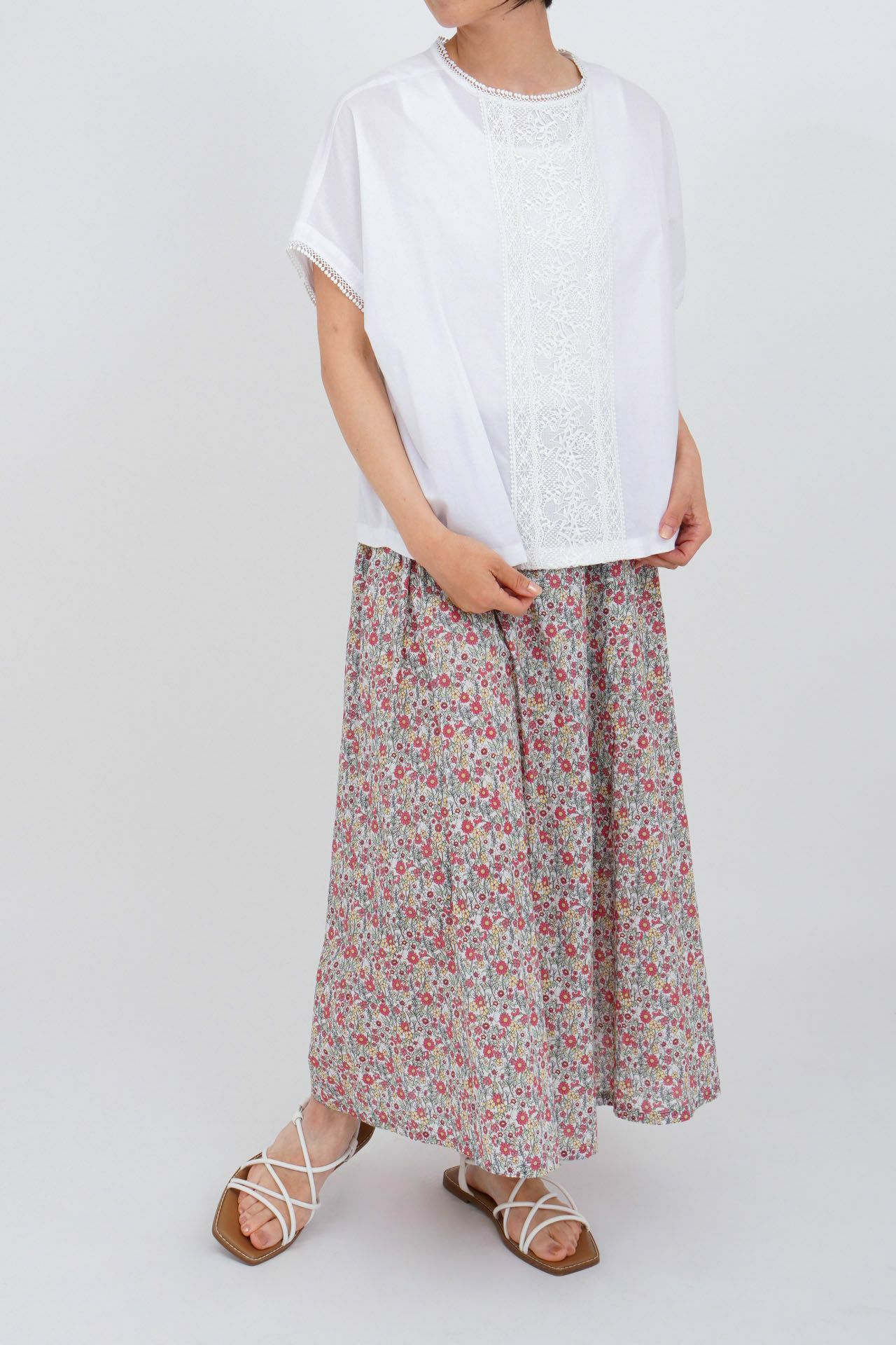 WHITE/model:161cm