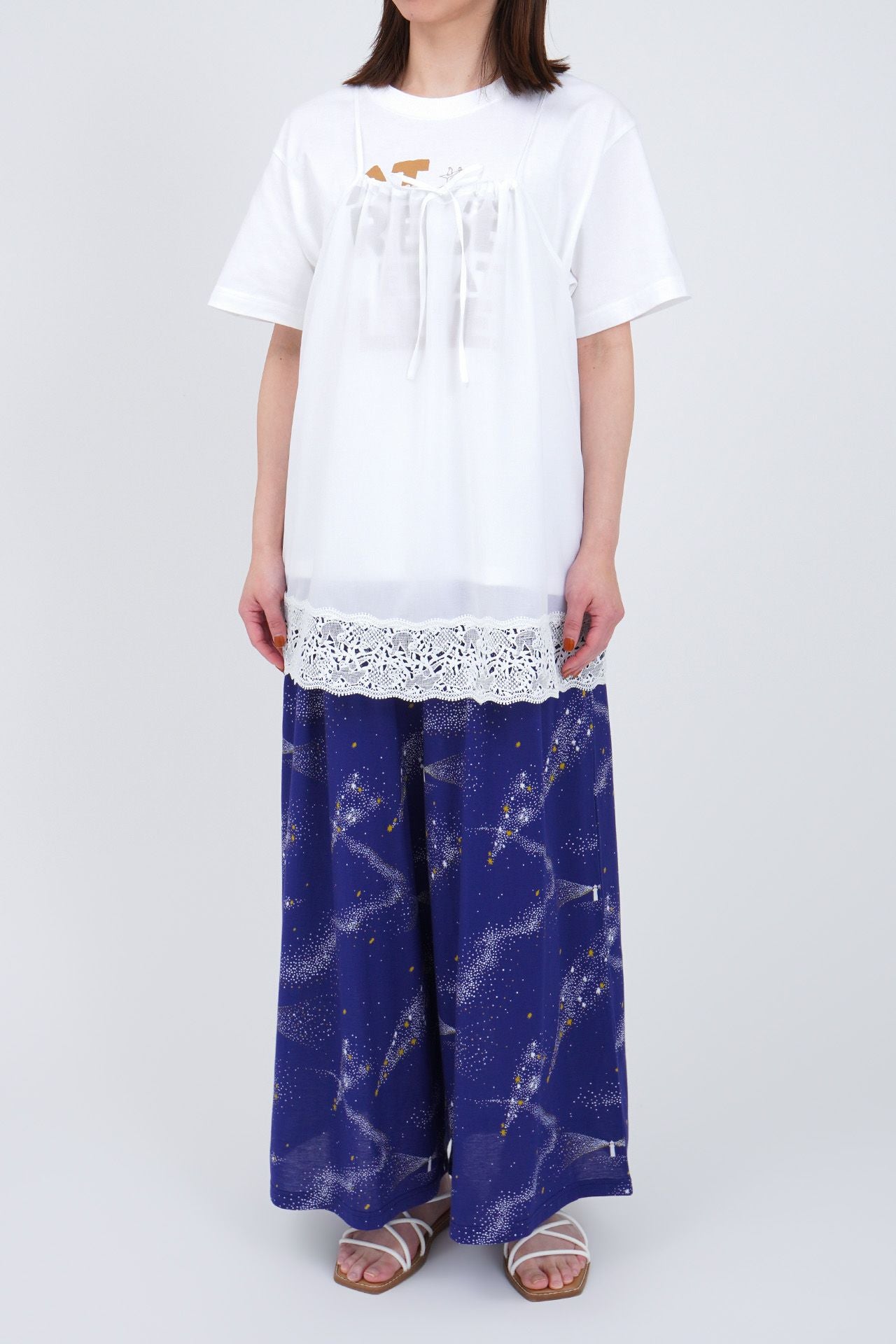 BLUE/model:161cm