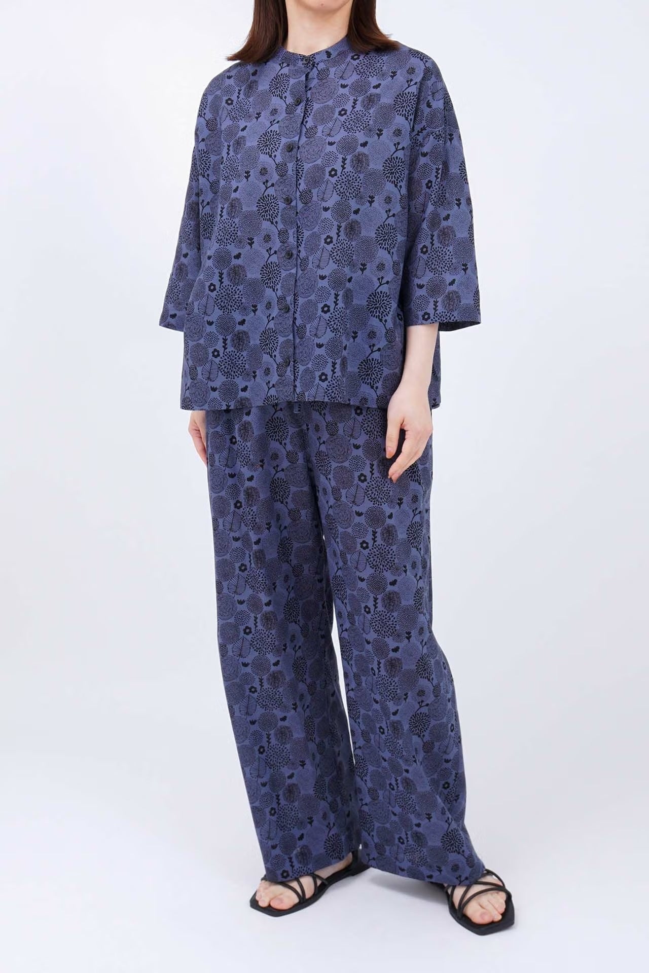 GREY/model:168cm