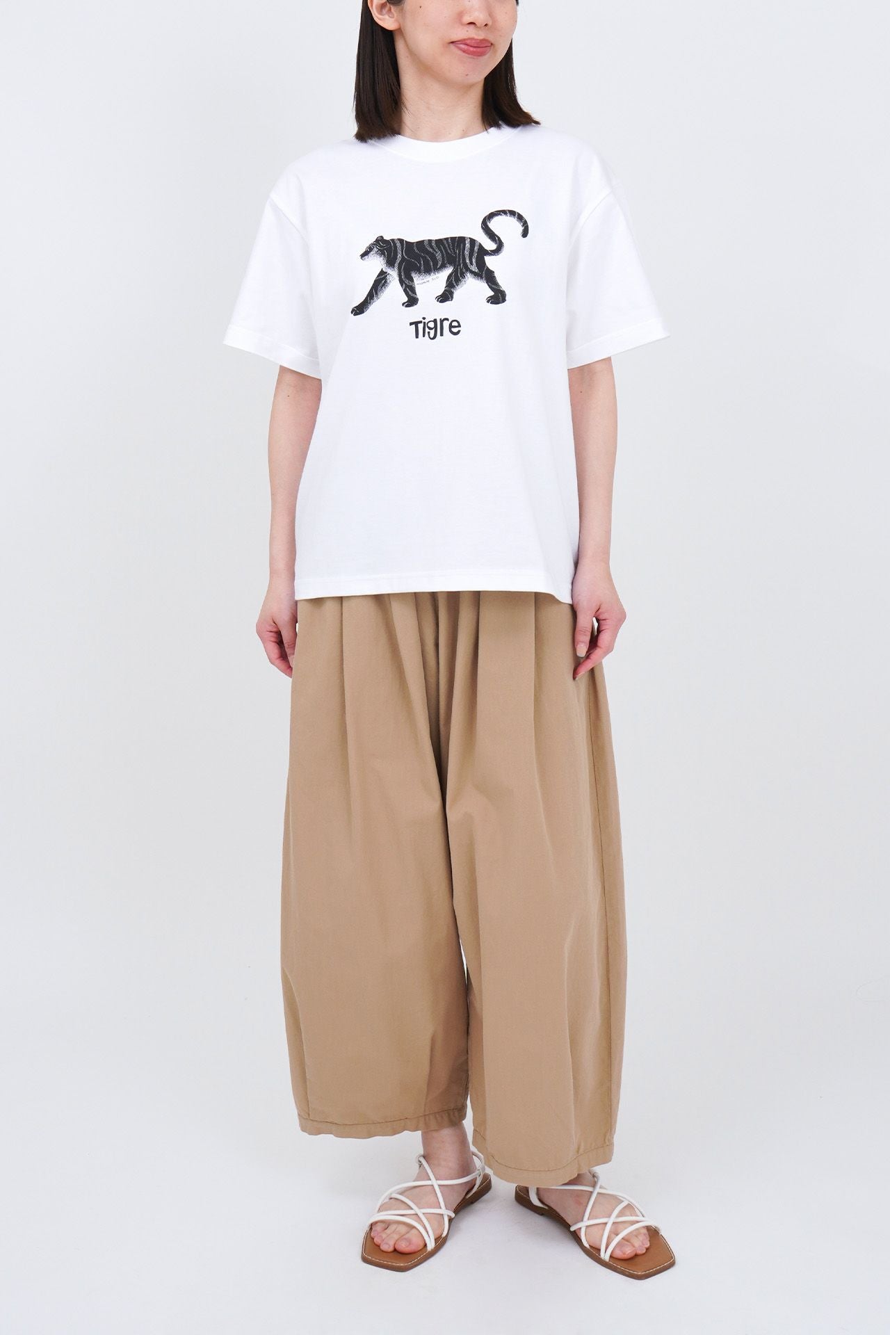 WHITE/model:161cm