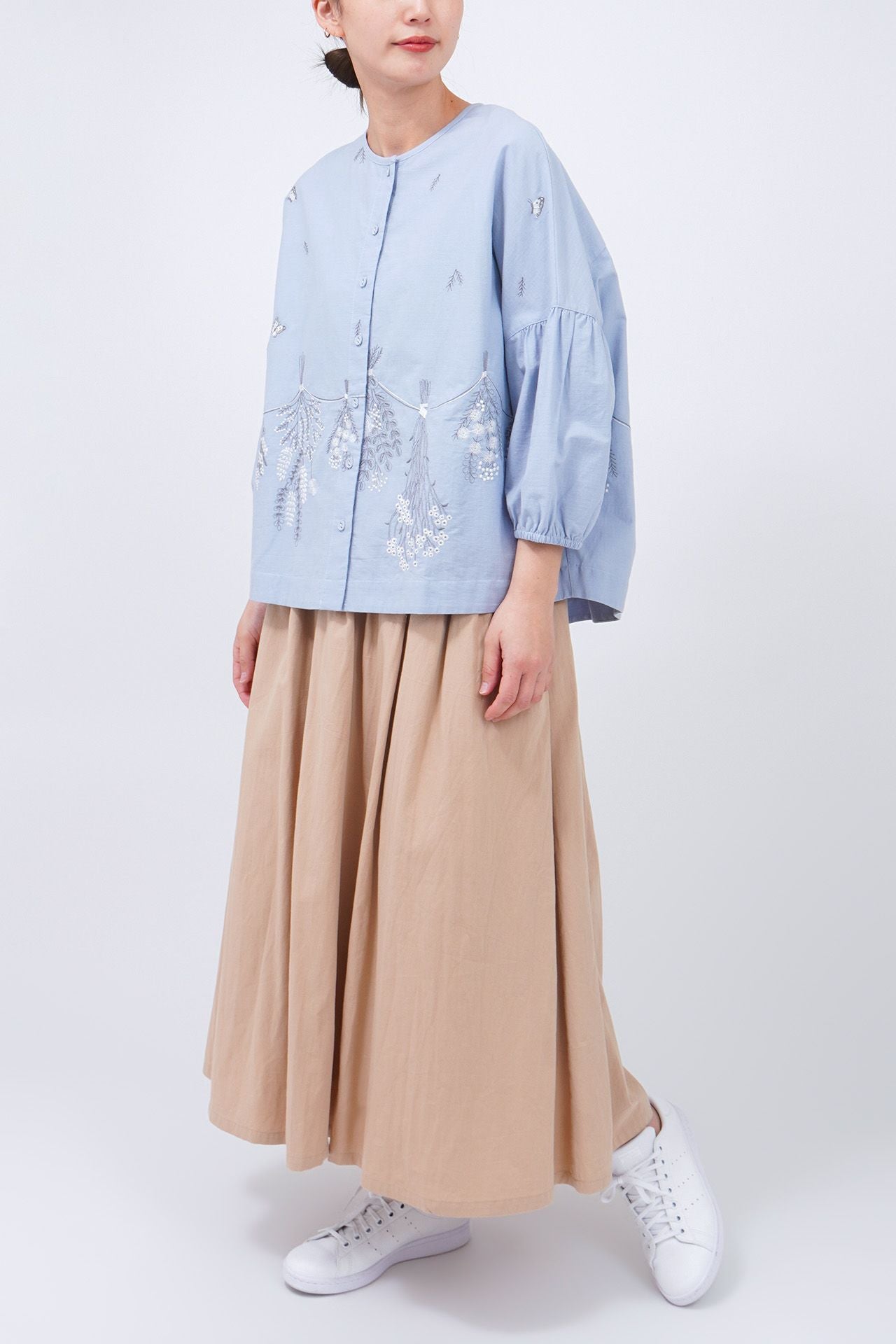 アングローバルショップ 立体パフブラウス 新品 未使用品♡ EMB swag(綿) パフブラウス | marble SUD(マーブルシュッド)公式通販