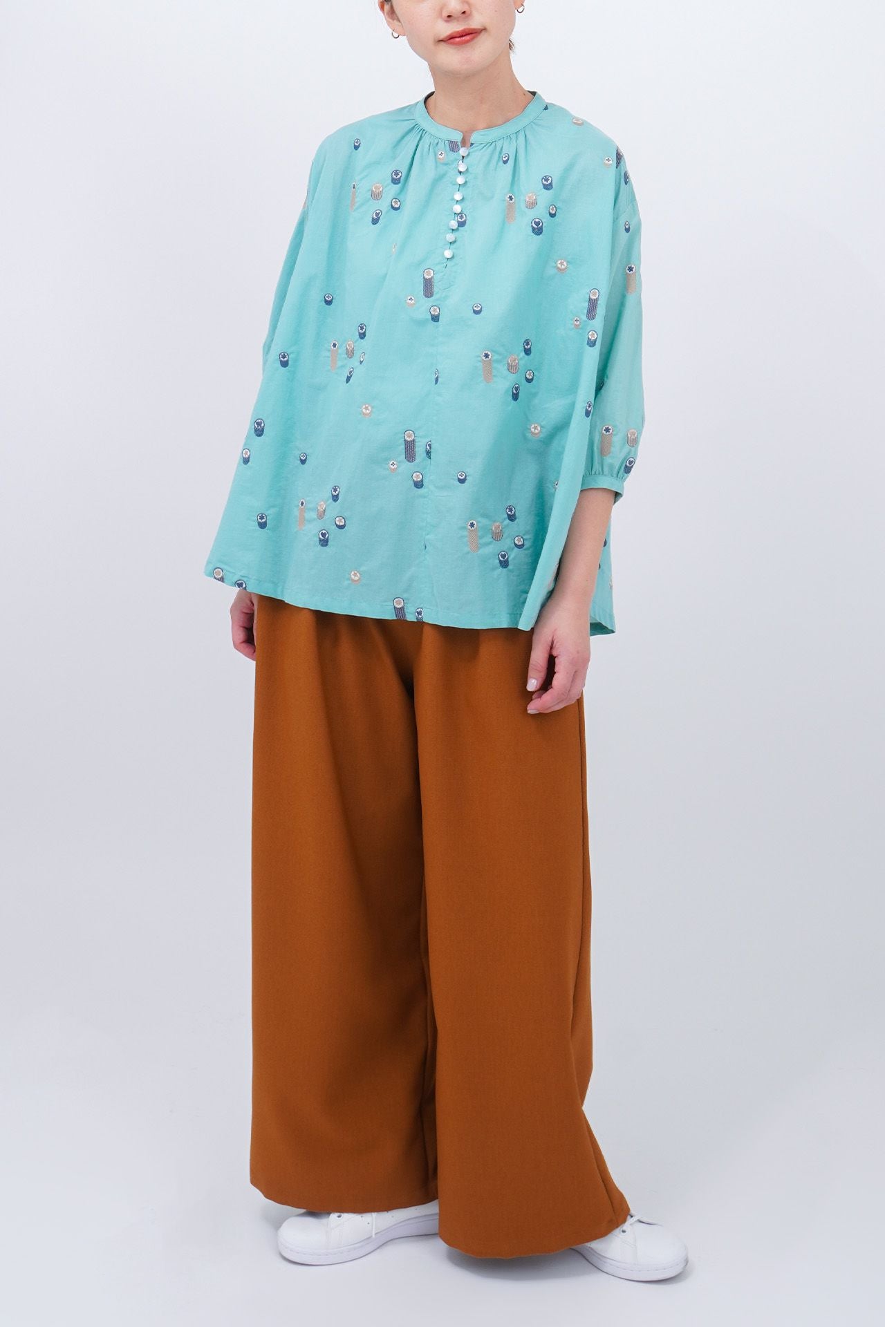 MINT / model：168cm