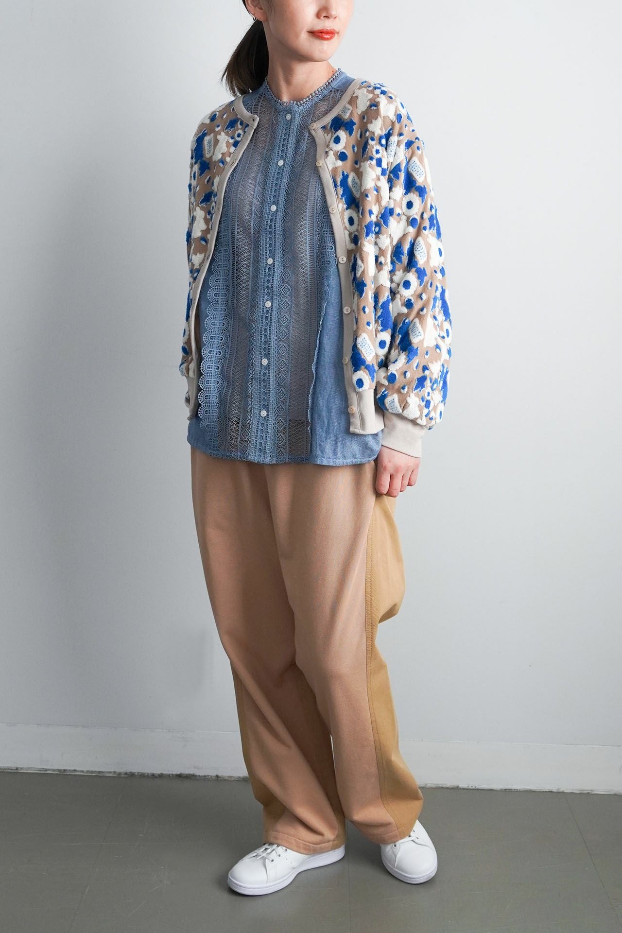 L.BLUE/model:168cm