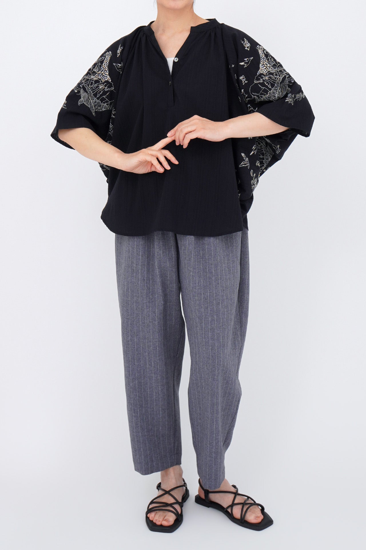 BLACK/model:161cm