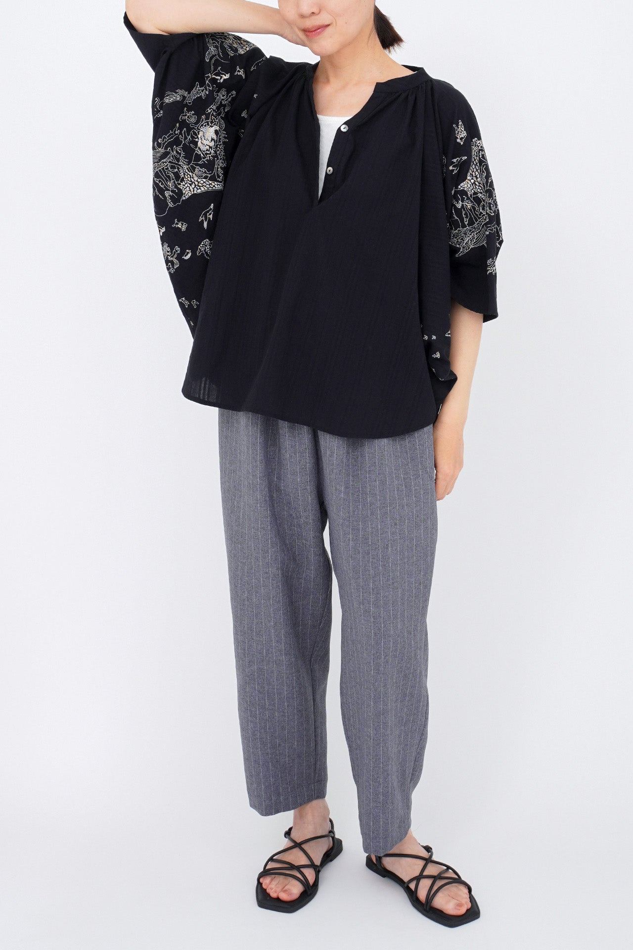 BLACK/model:161cm