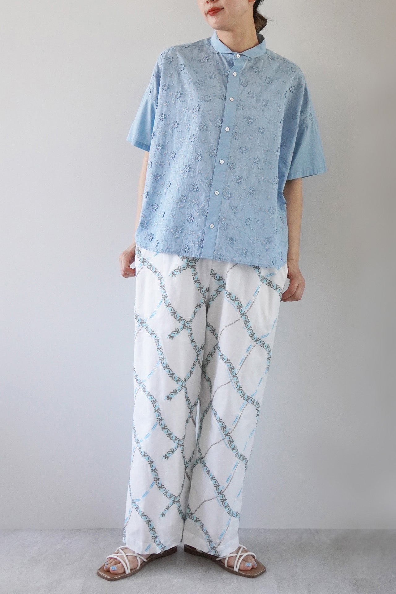WHITE/model:168cm