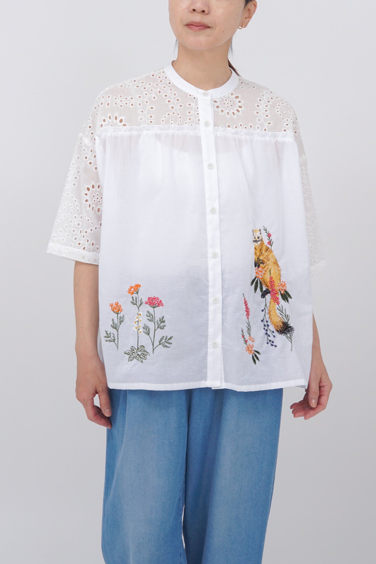 marble SUD マーブルシュッド EMB ミモザ 刺繍 ブラウス/サックスブルー【2400013004329】 marble SUD マーブルシュッド EMB ミモザ 刺繍 ブラウス/サックス