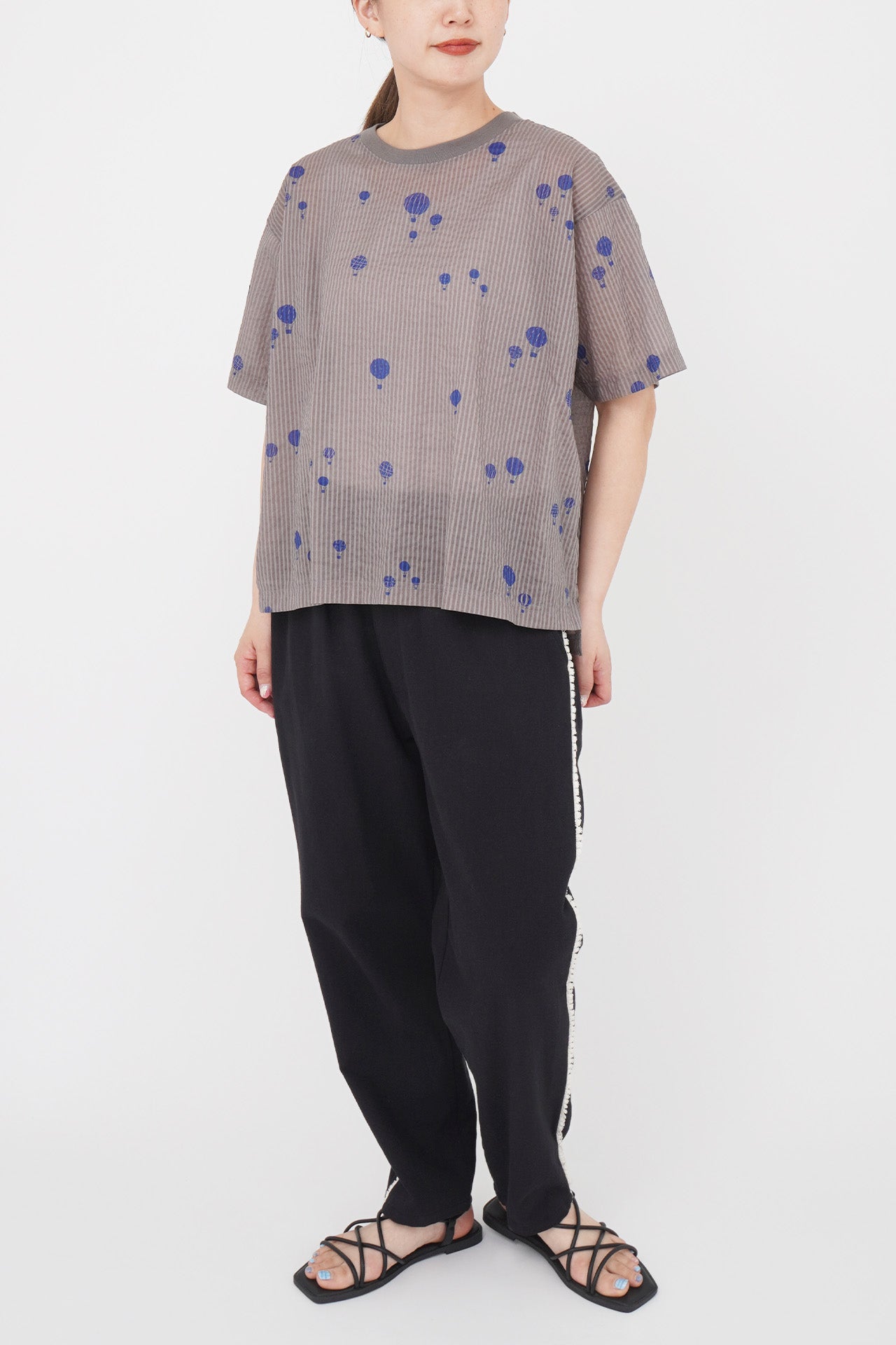 GREY/model:168cm