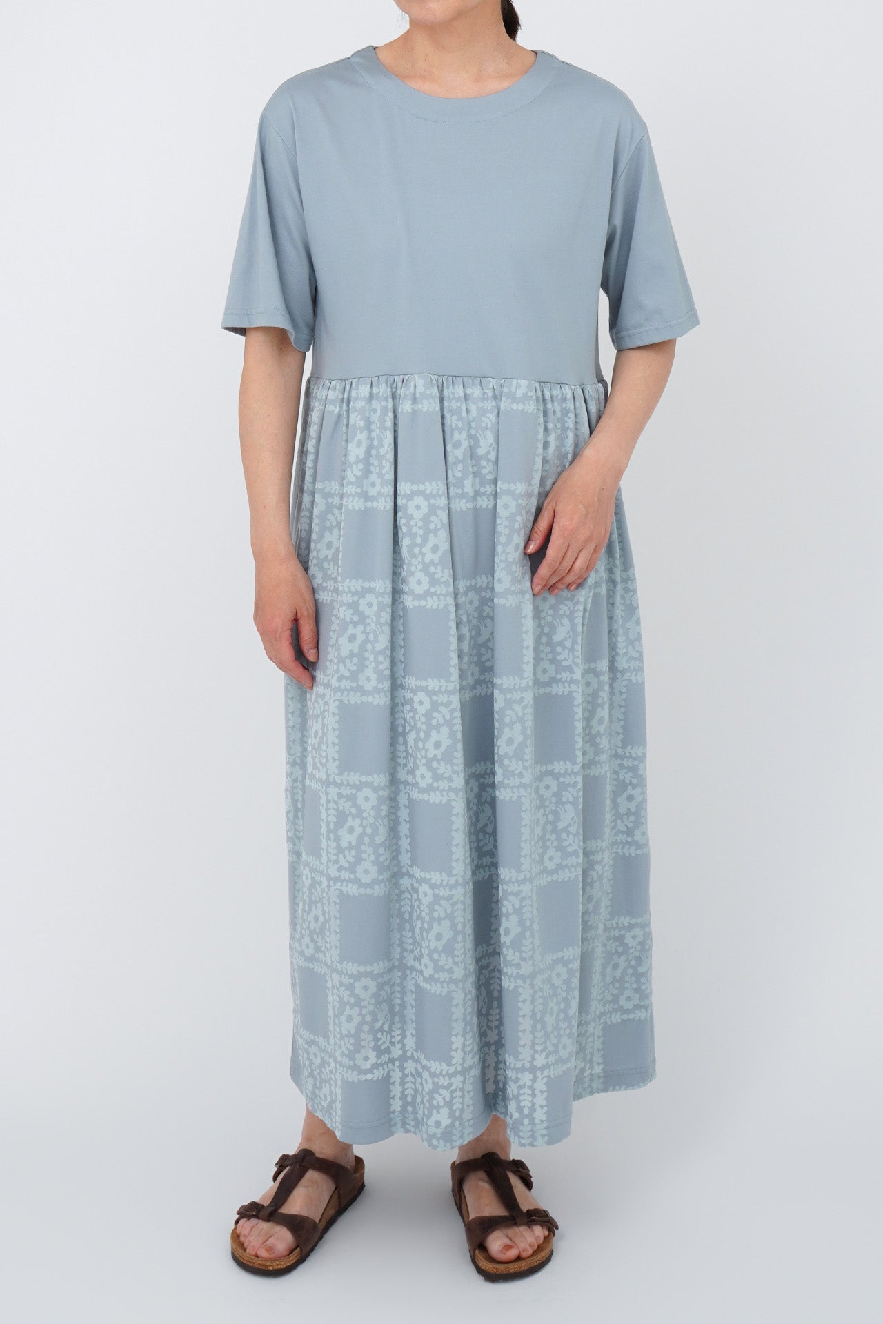 MINT/model:161cm