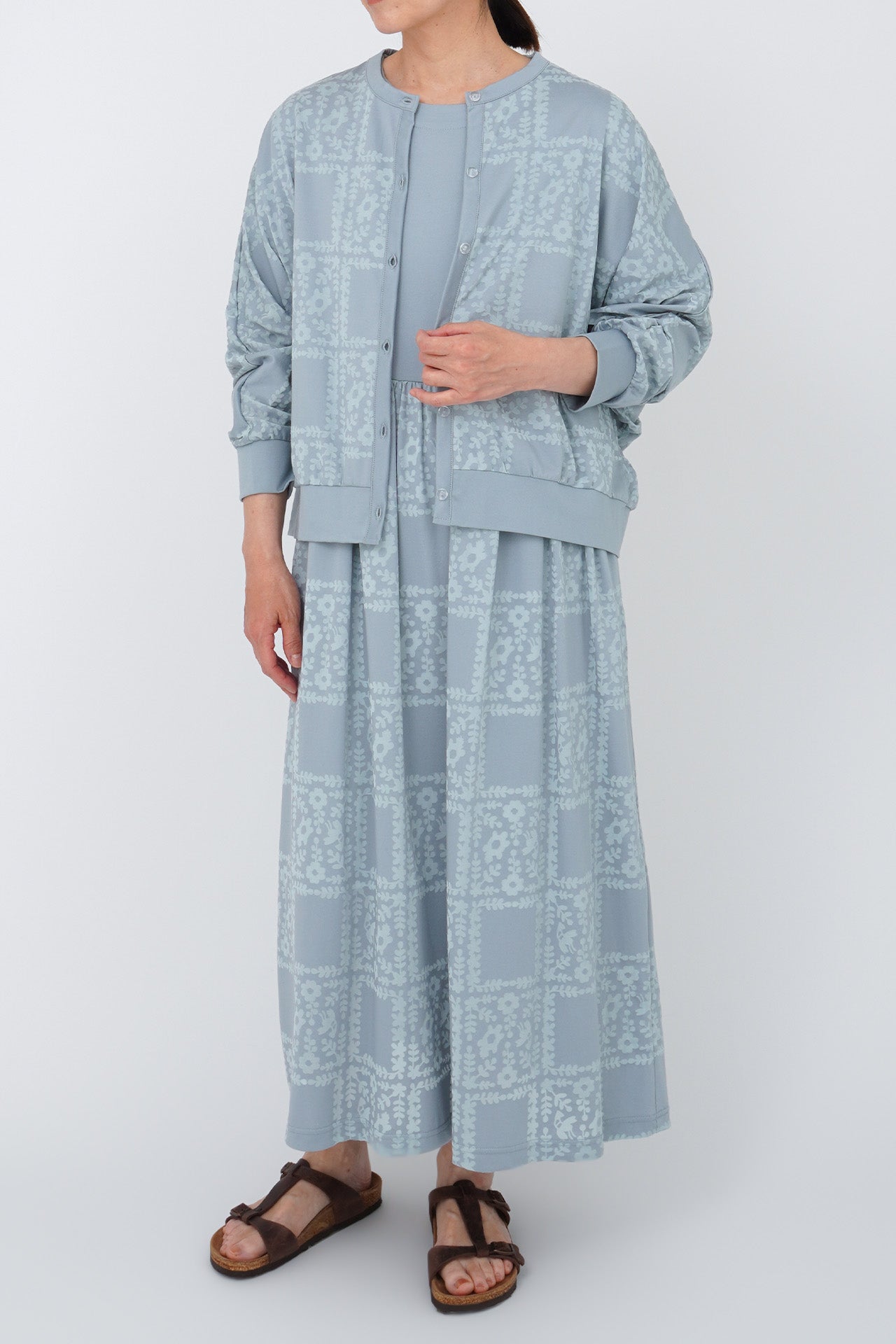 MINT/model:161cm