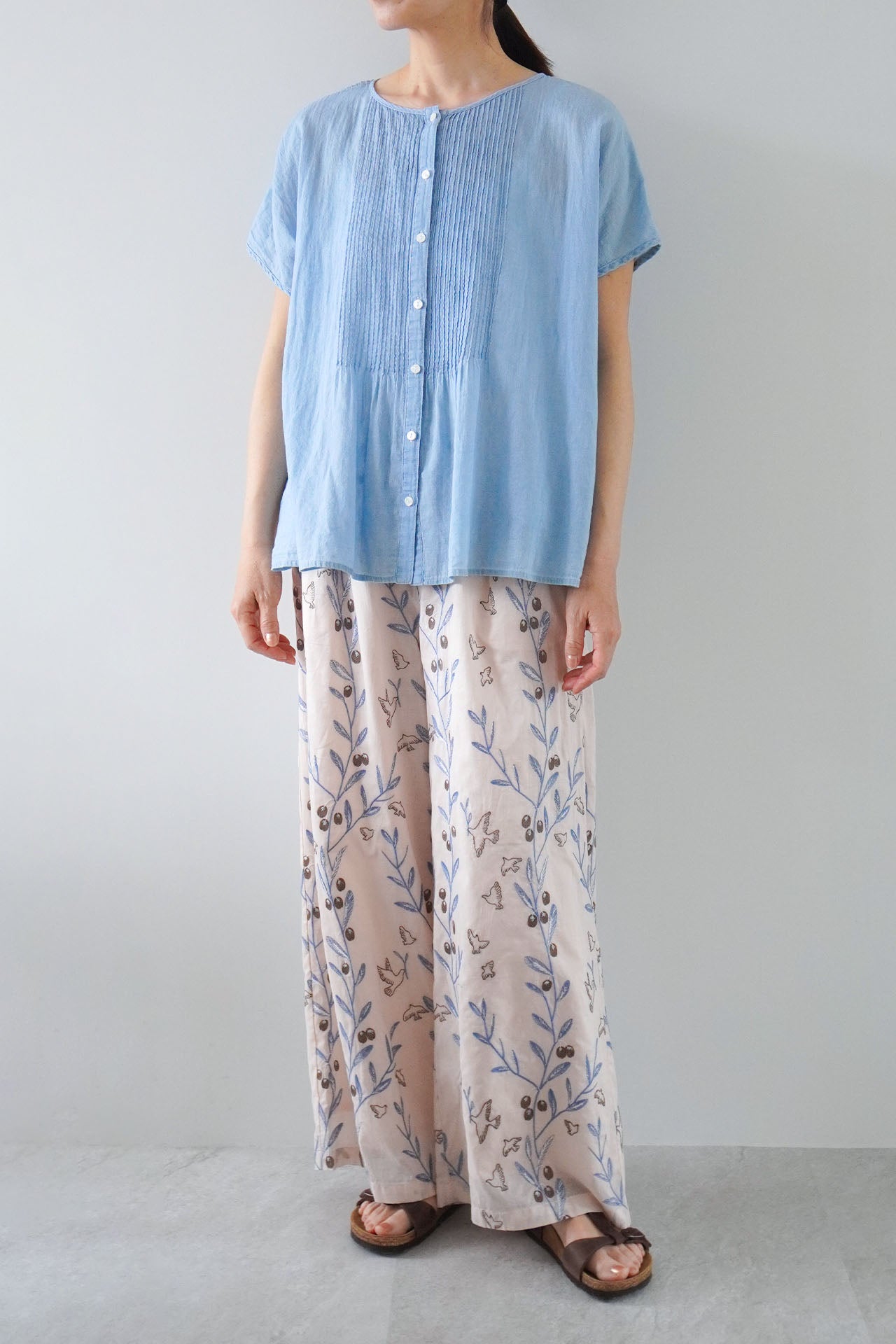 L.BLUE/model:161cm