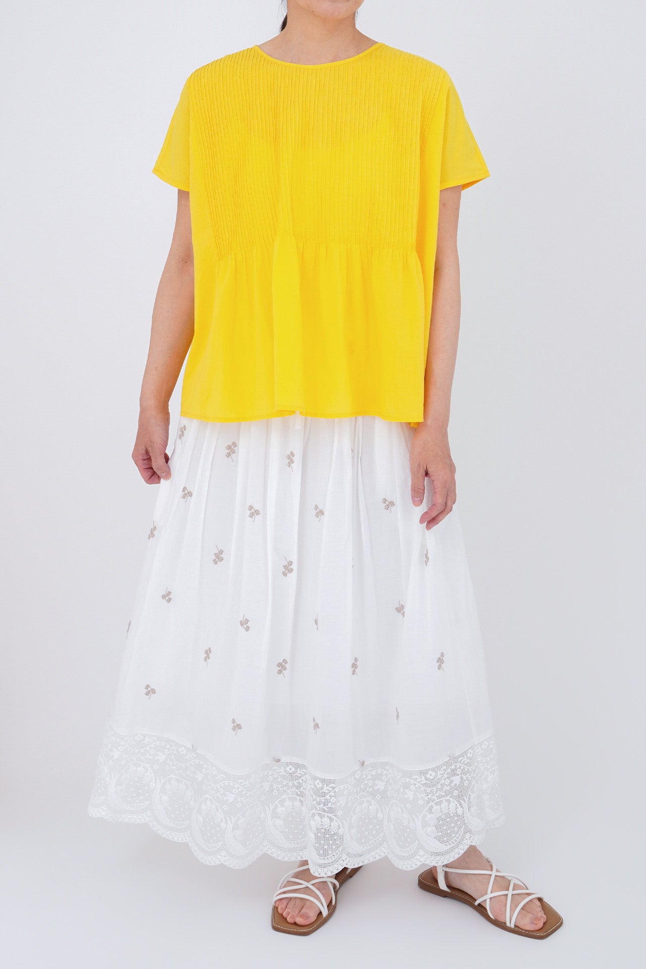 YELLOW/model:161cm