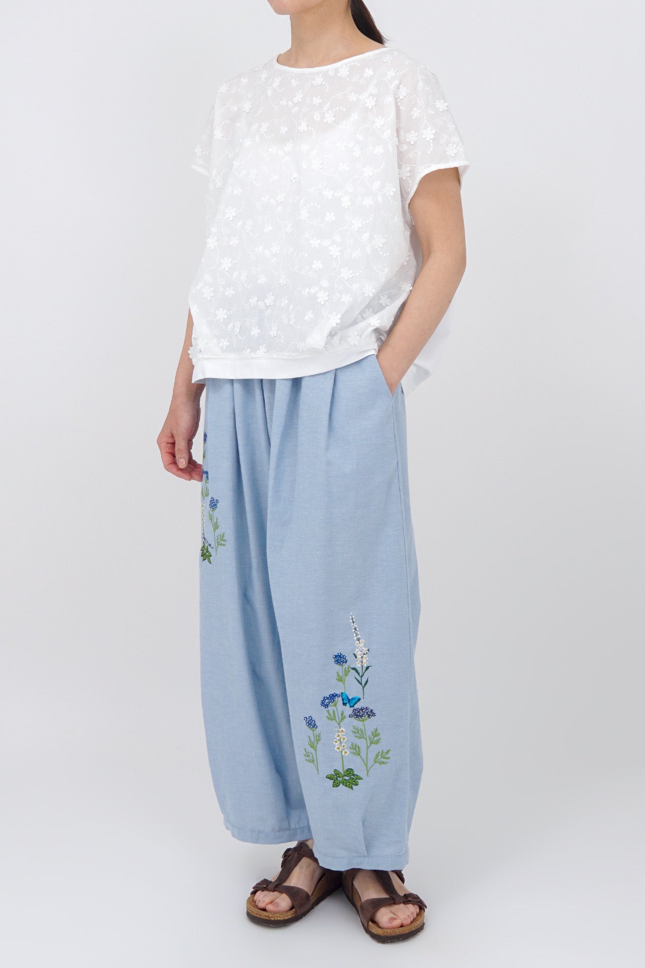 WHITE/model:161cm