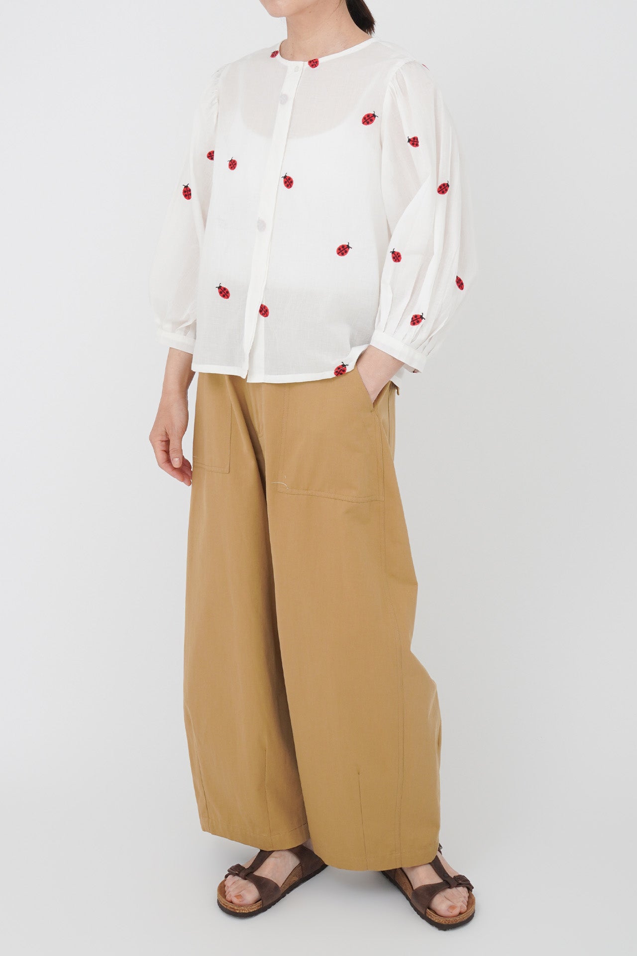 ONE / model：168cm
