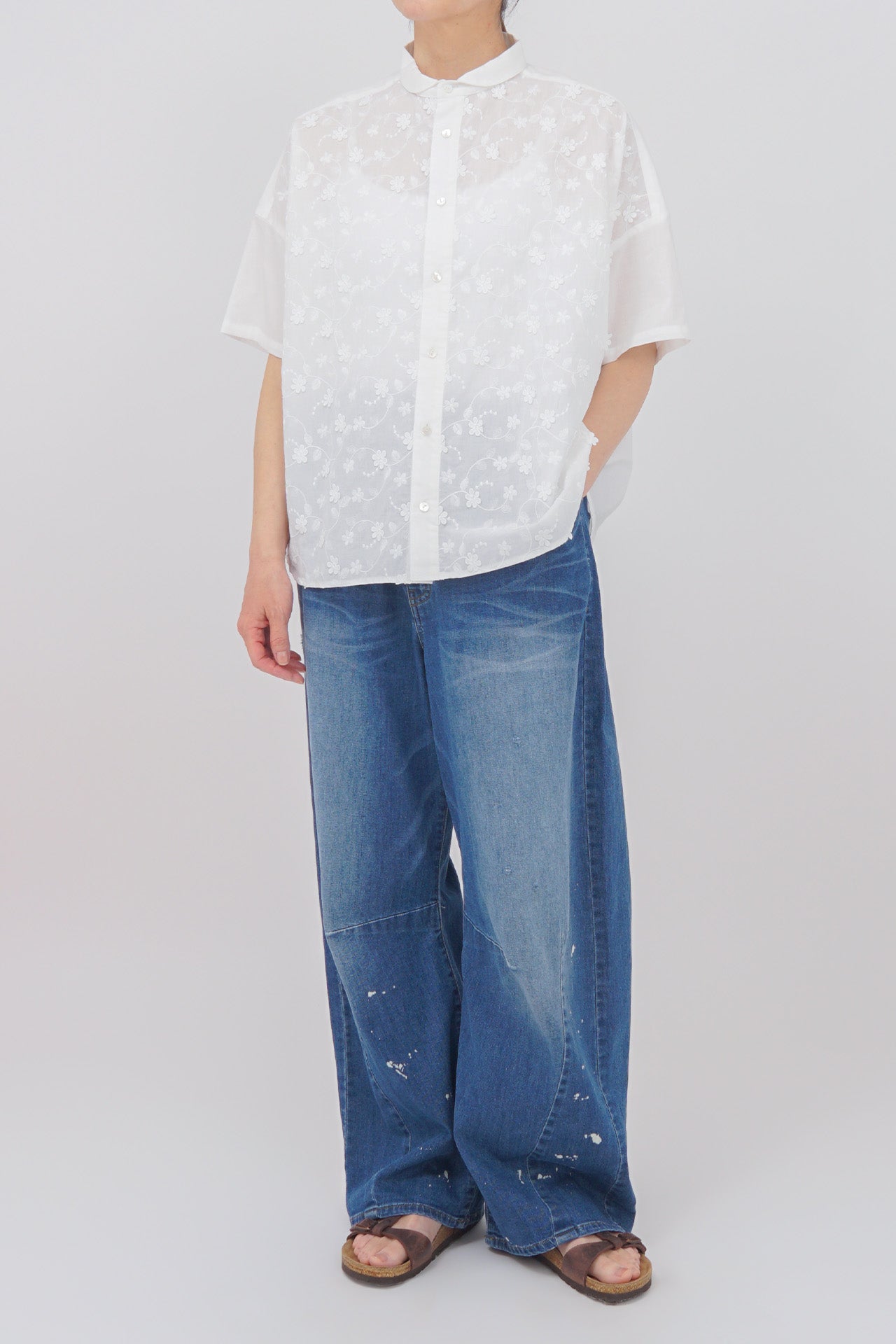 BLUE/model:161cm