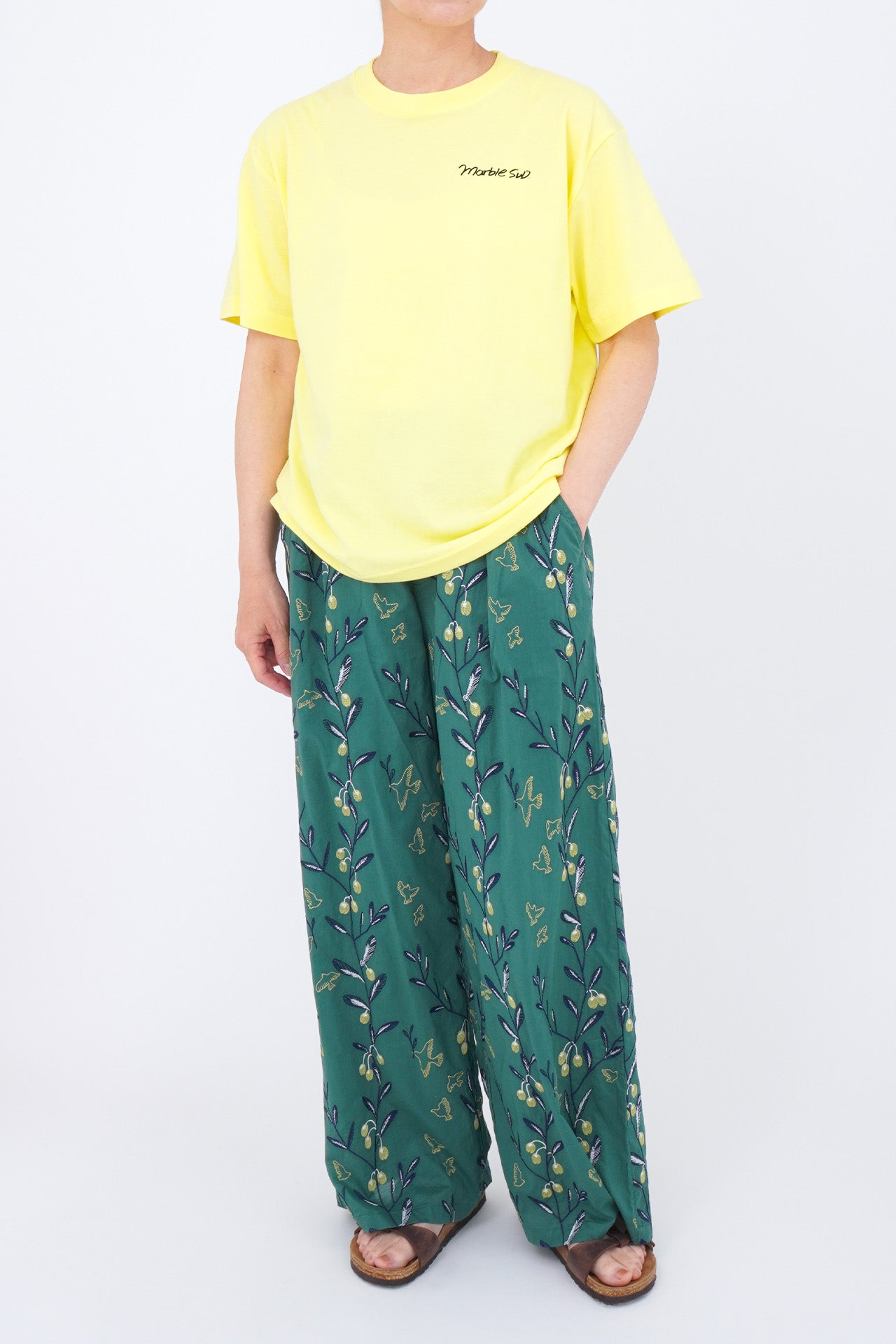 YELLOW/model:161cm