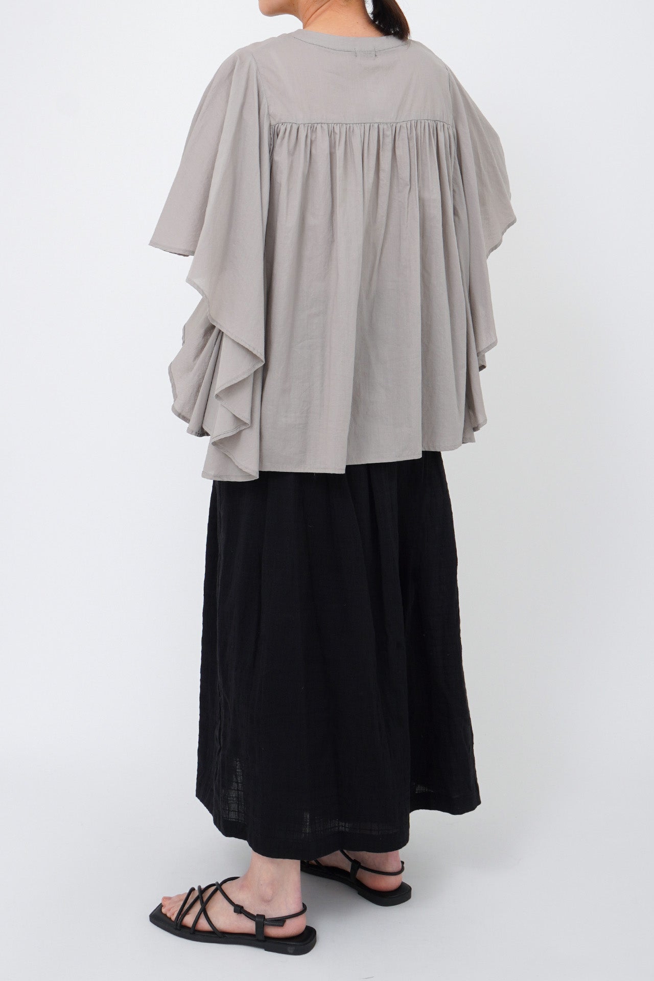 GREY/model:161cm