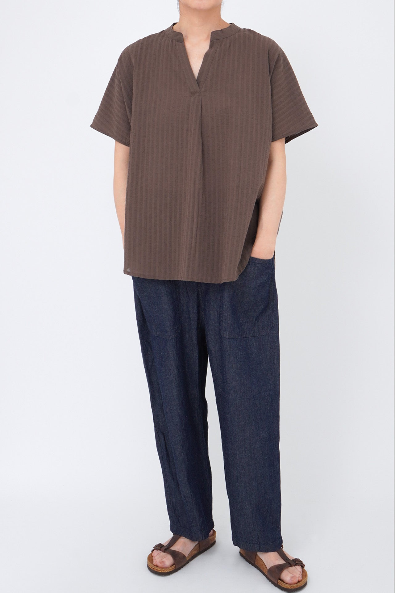BROWN/model:161cm