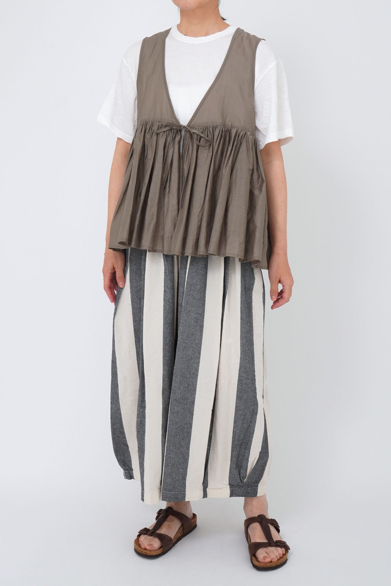 GREY/model:161cm
