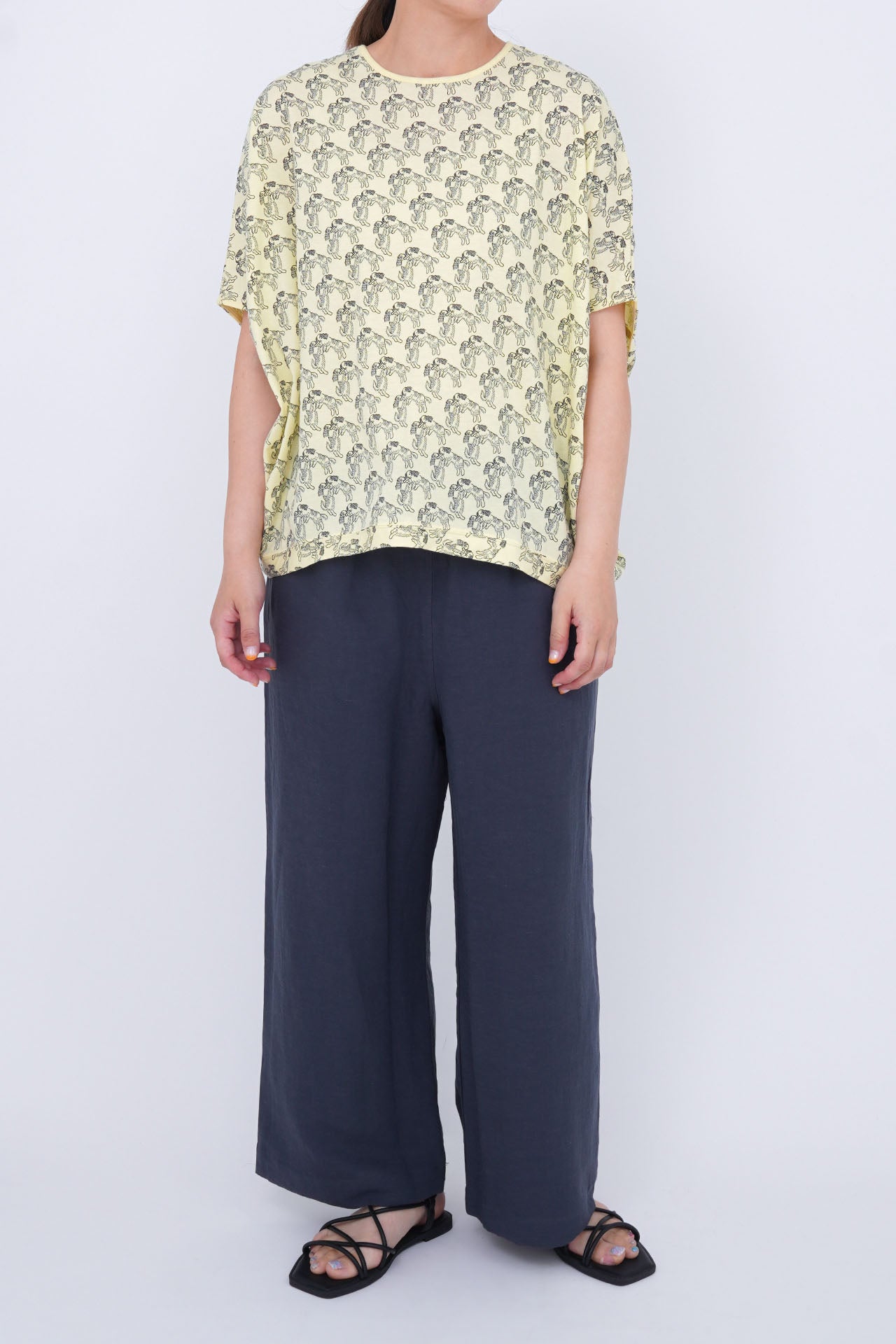 YELLOW/model:168cm