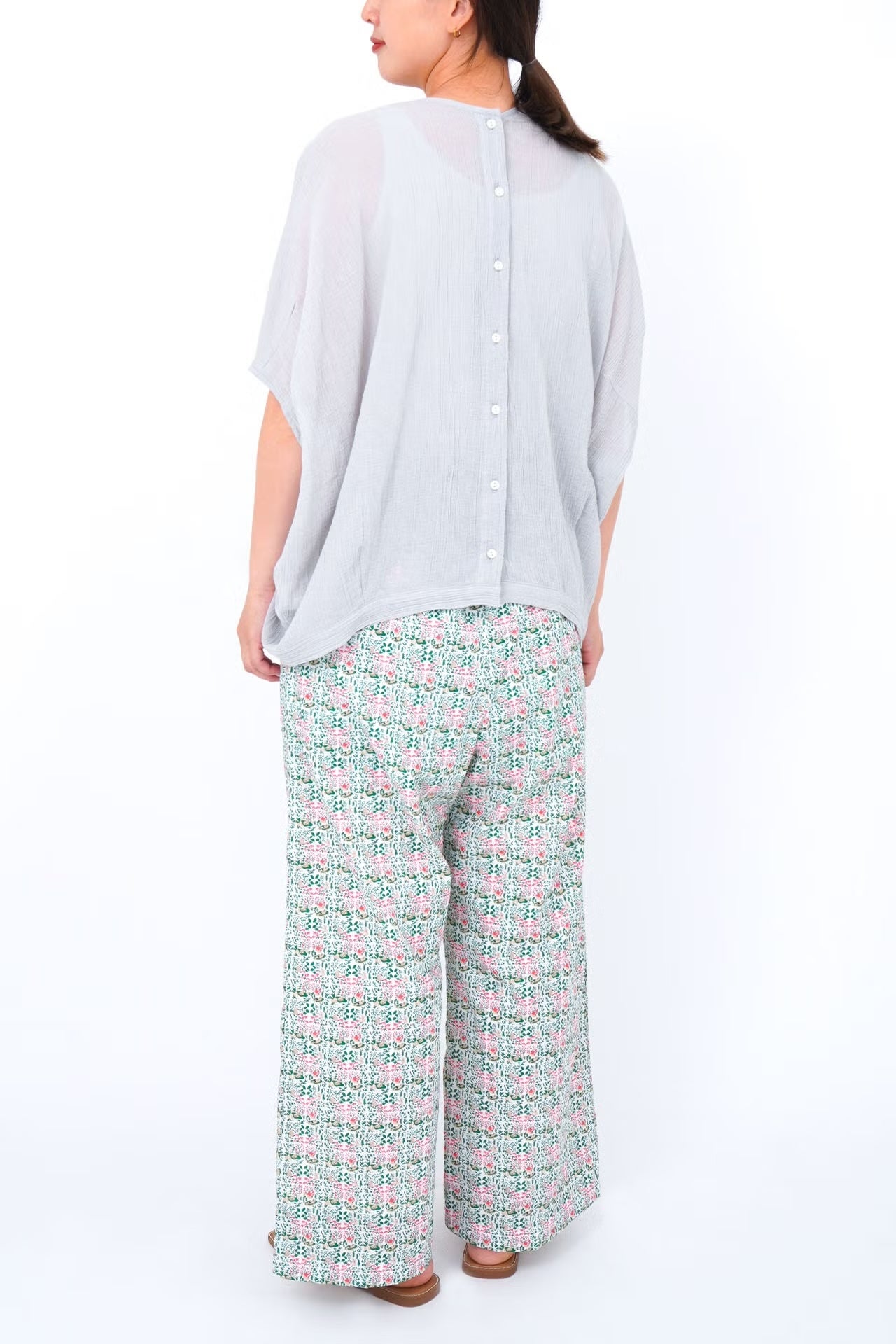 L.GREY/model:168cm