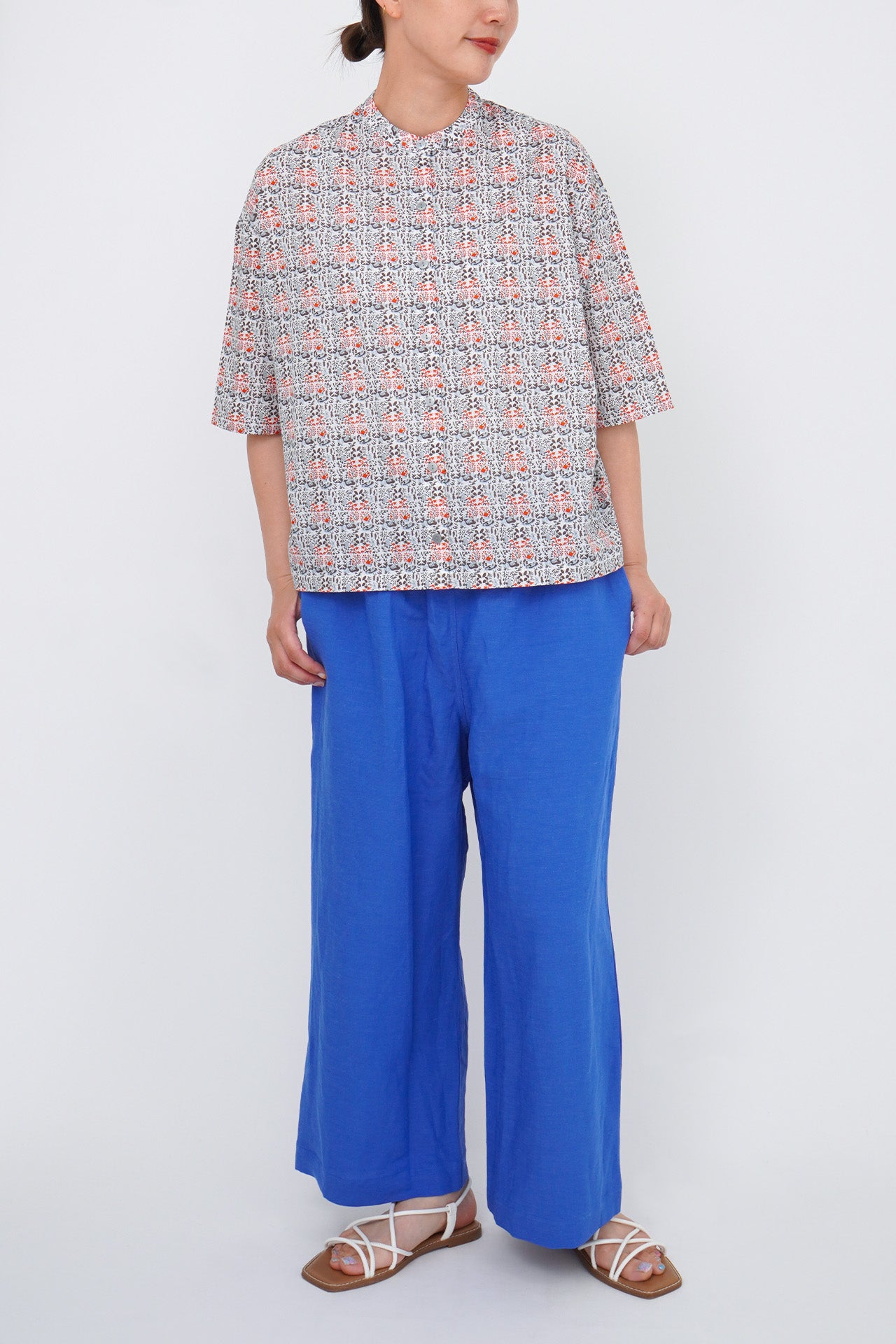 BLUE/model:168cm