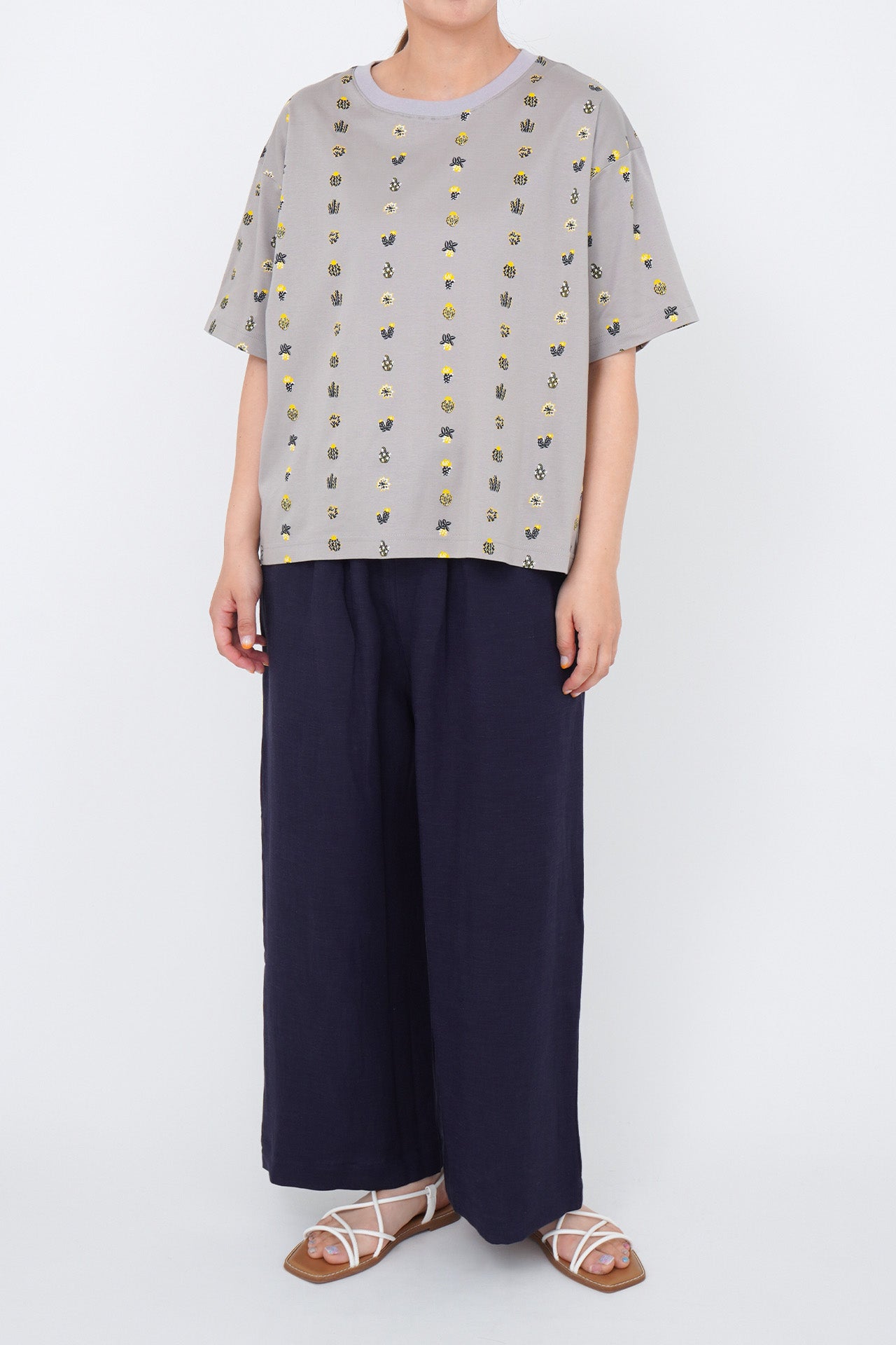 GREY/model:168cm