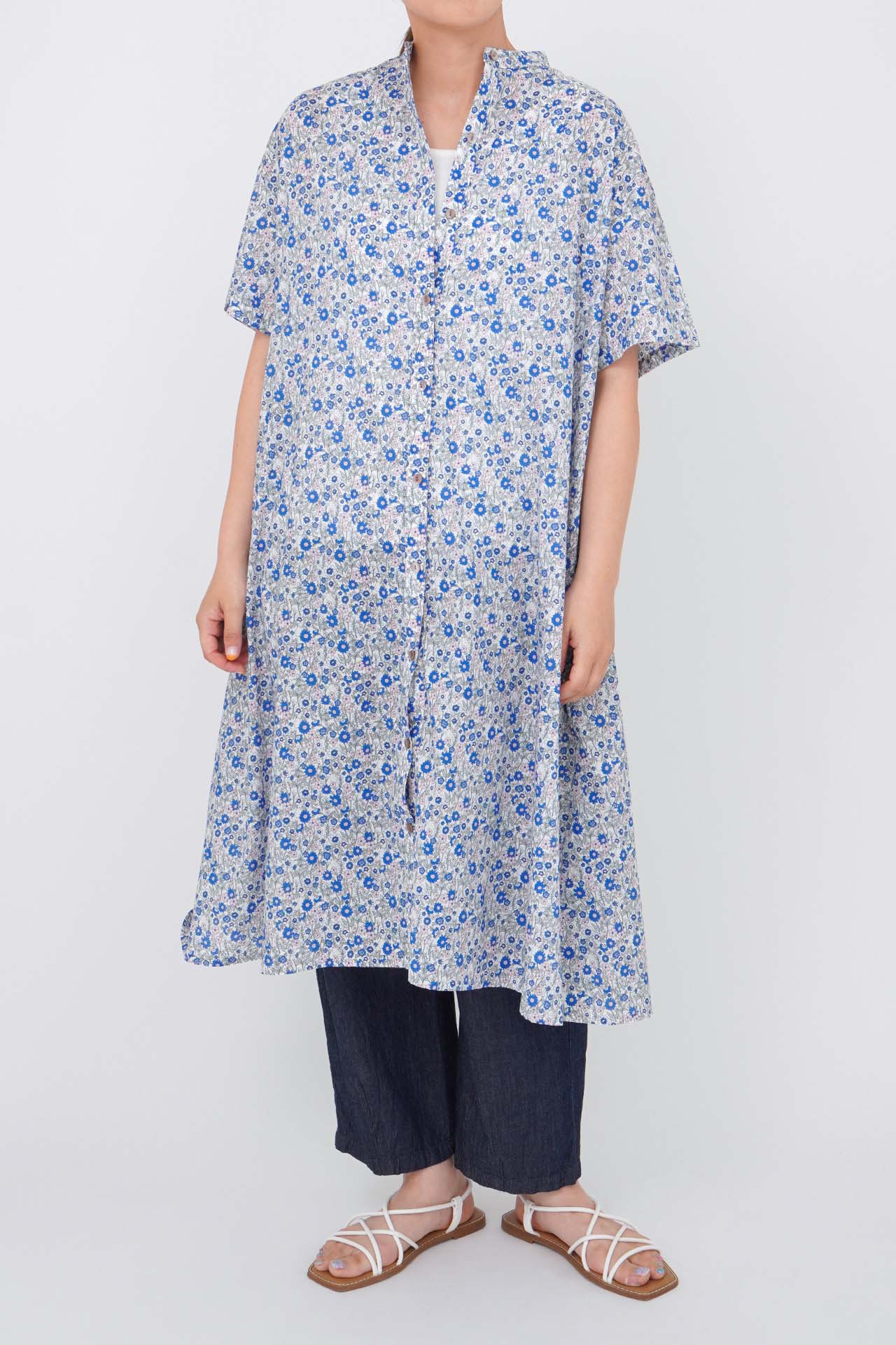 BLUE/model:168cm