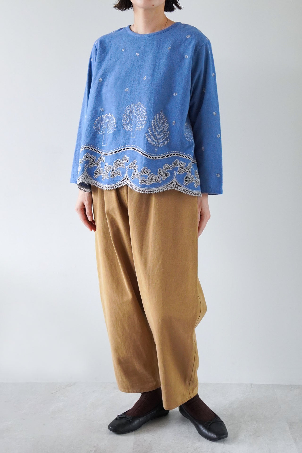 BLUE/model:158cm