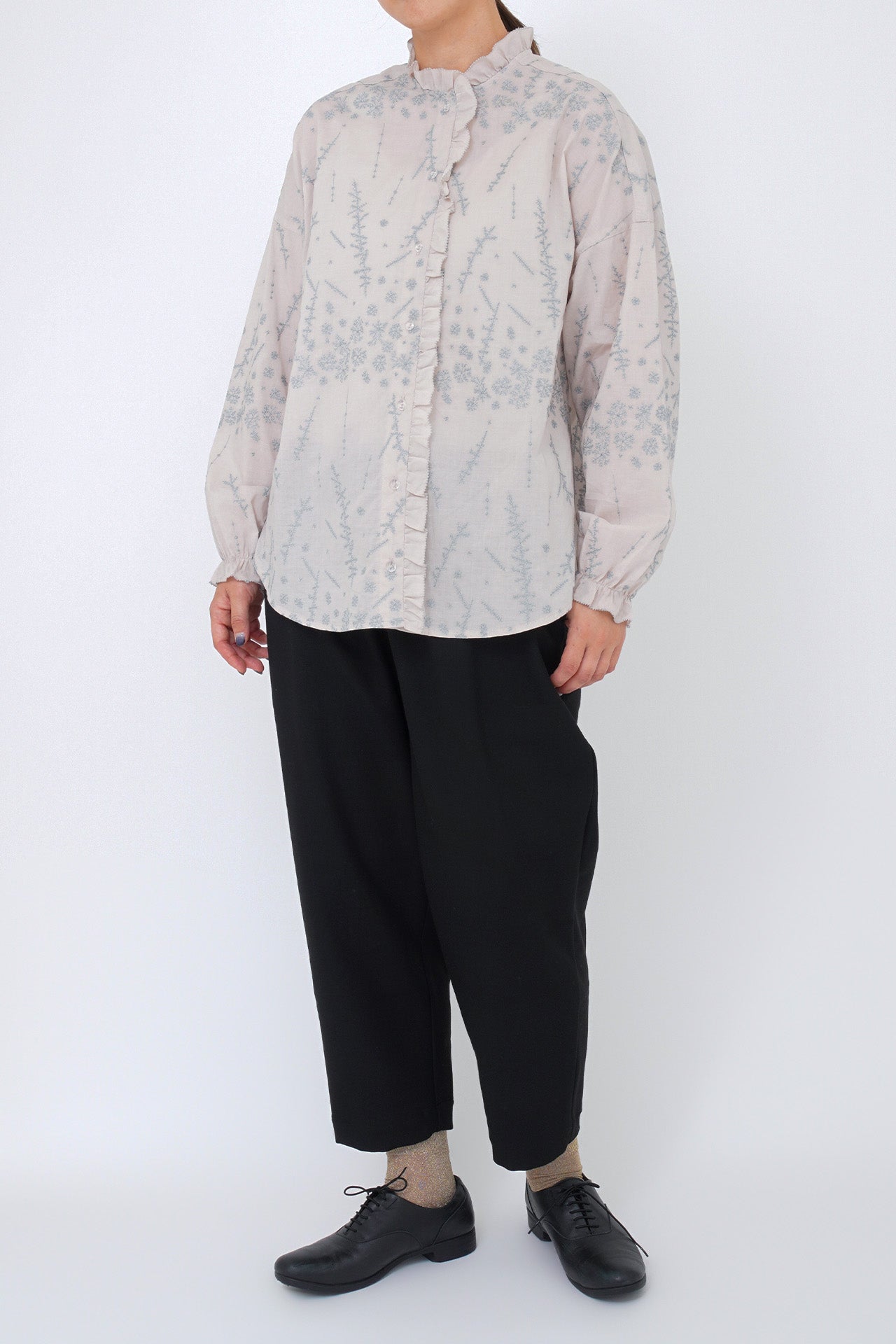 L.GREY/model:168cm