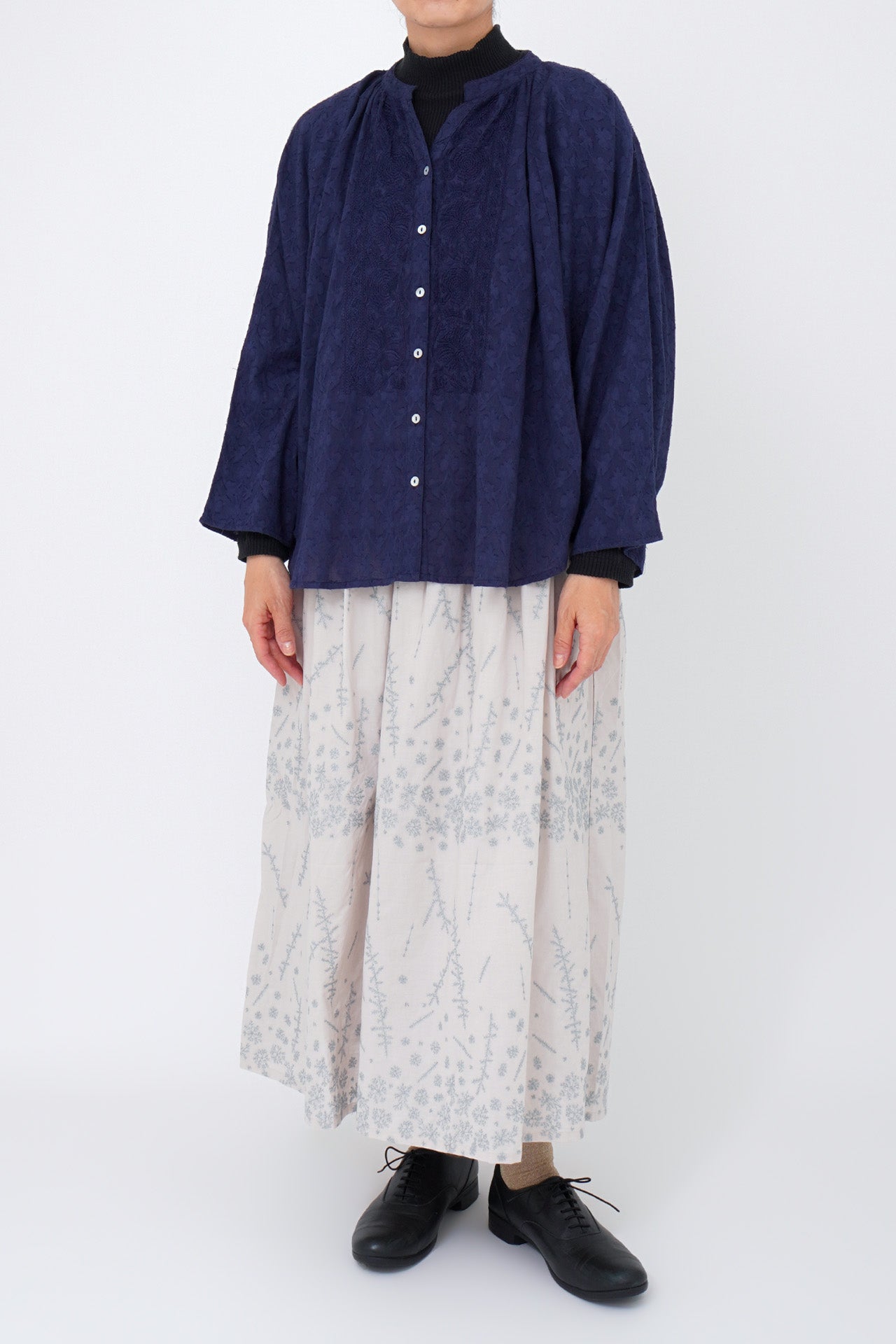 L.GREY/model:161cm
