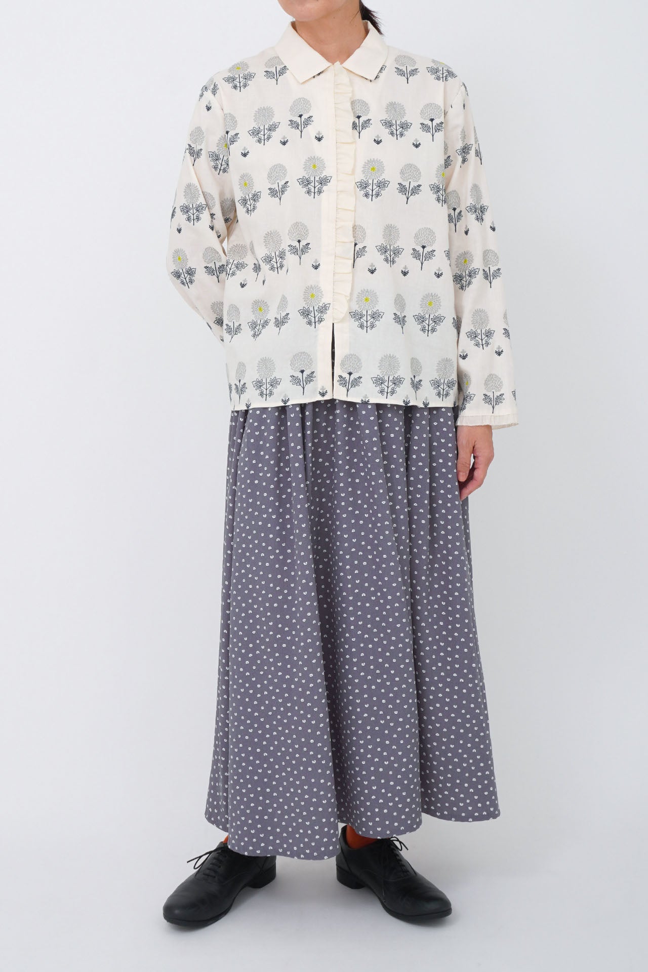 IVORY/model:161cm