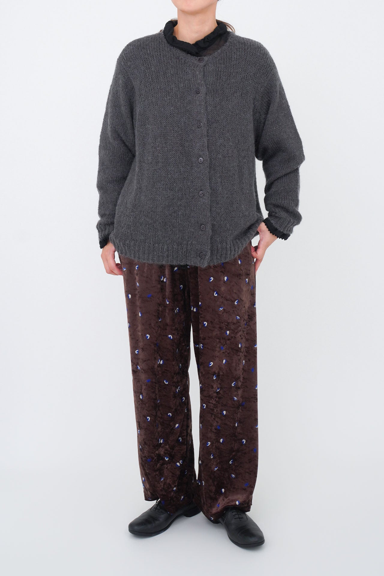 BROWN/model:168cm