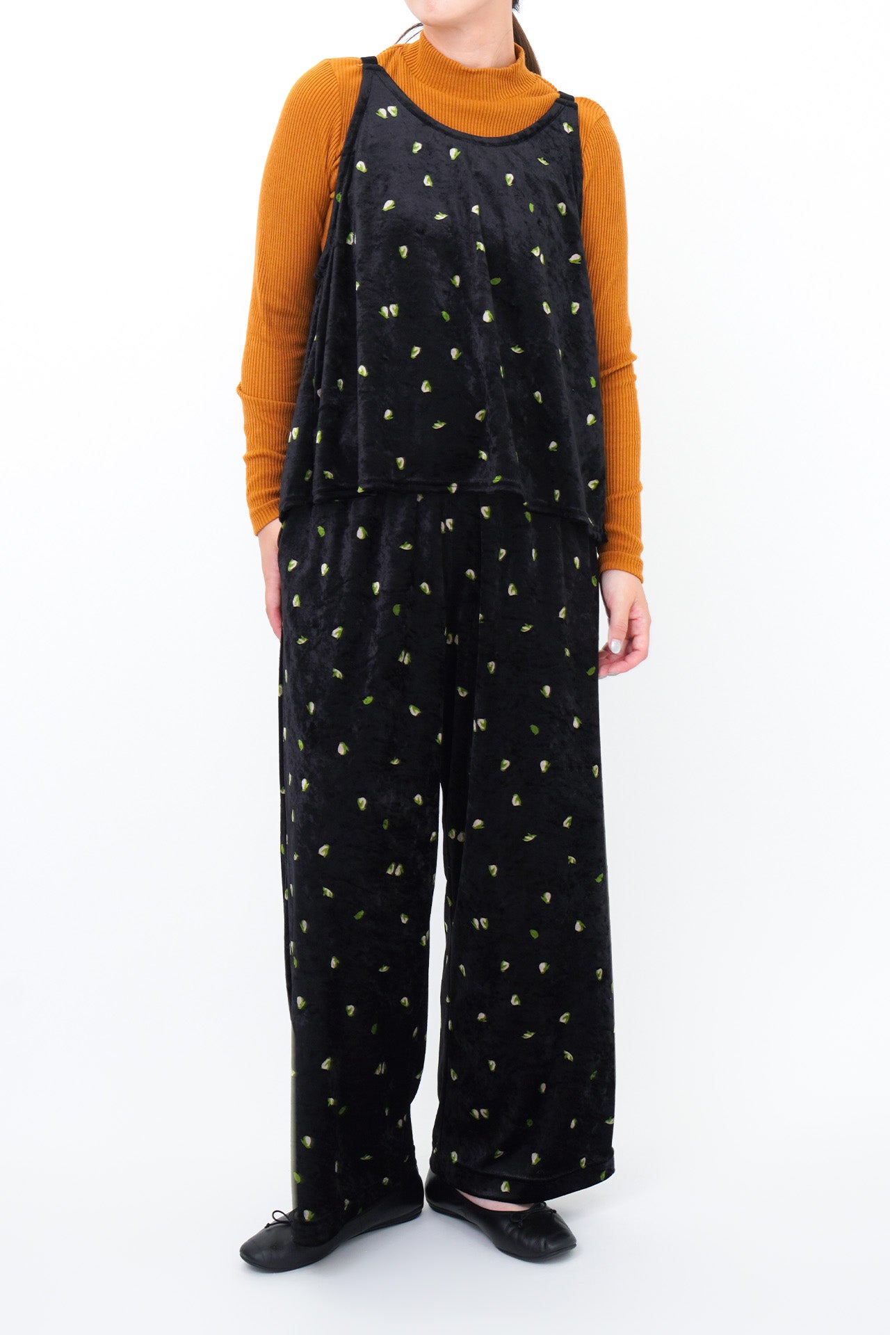 BLACK/model:168cm