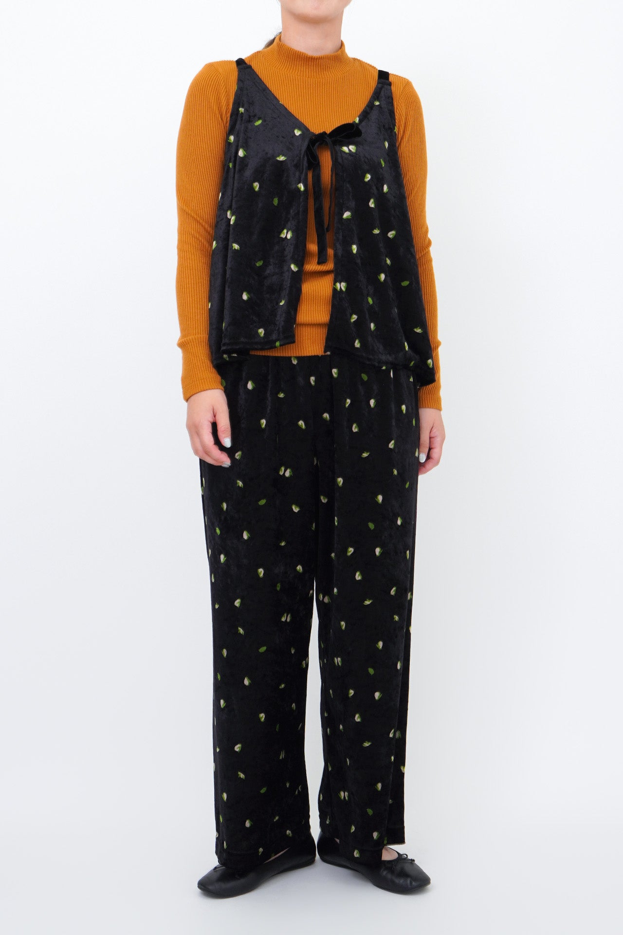 BLACK/model:168cm