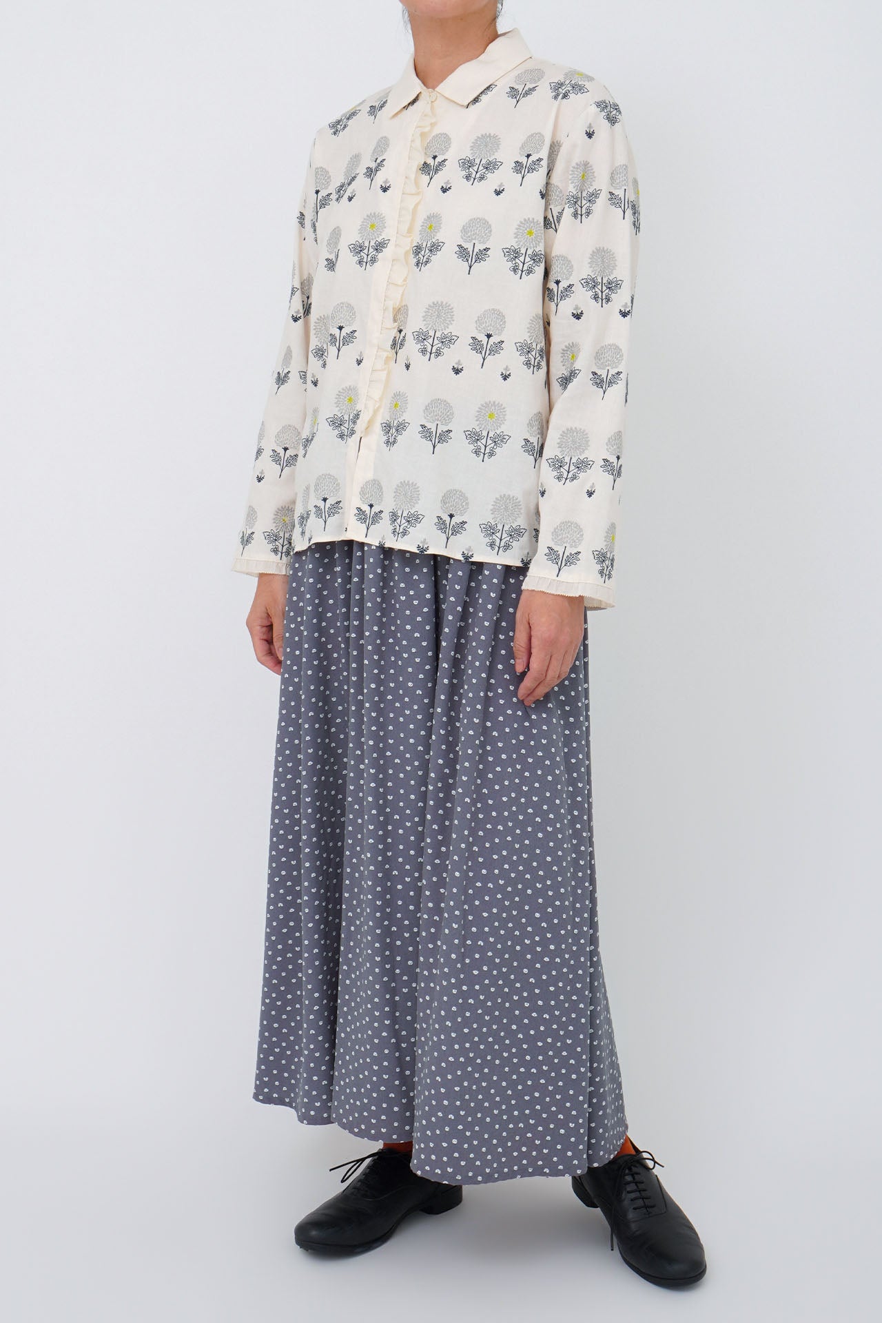 GREY/model:161cm