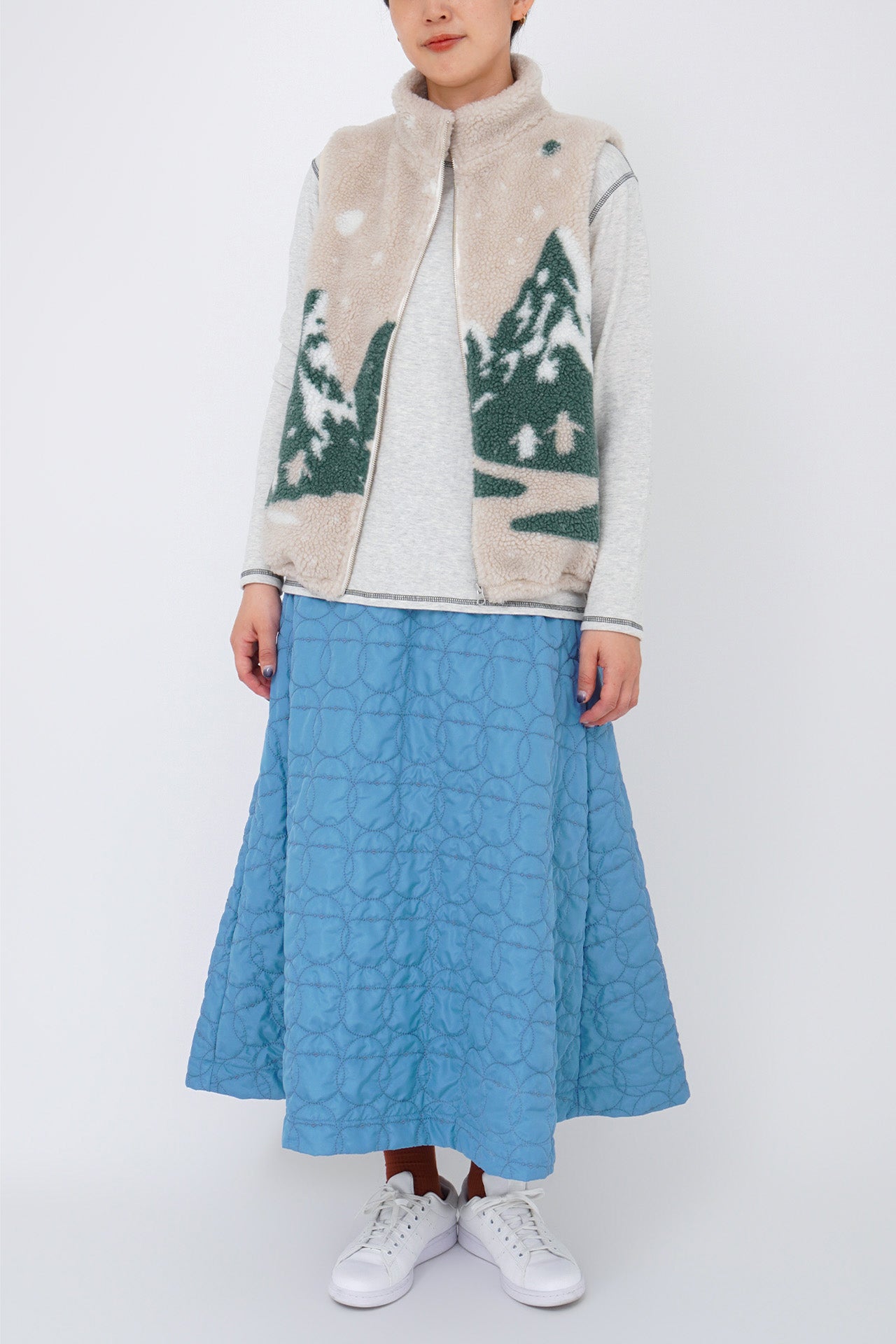 BLUE/model:168cm