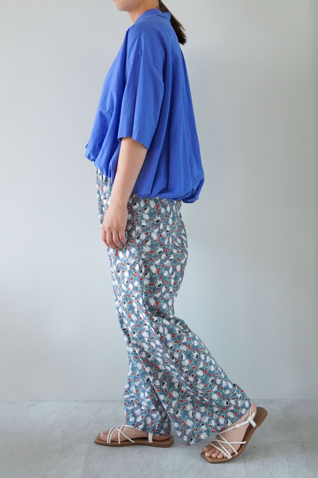 BLUE/model:168cm
