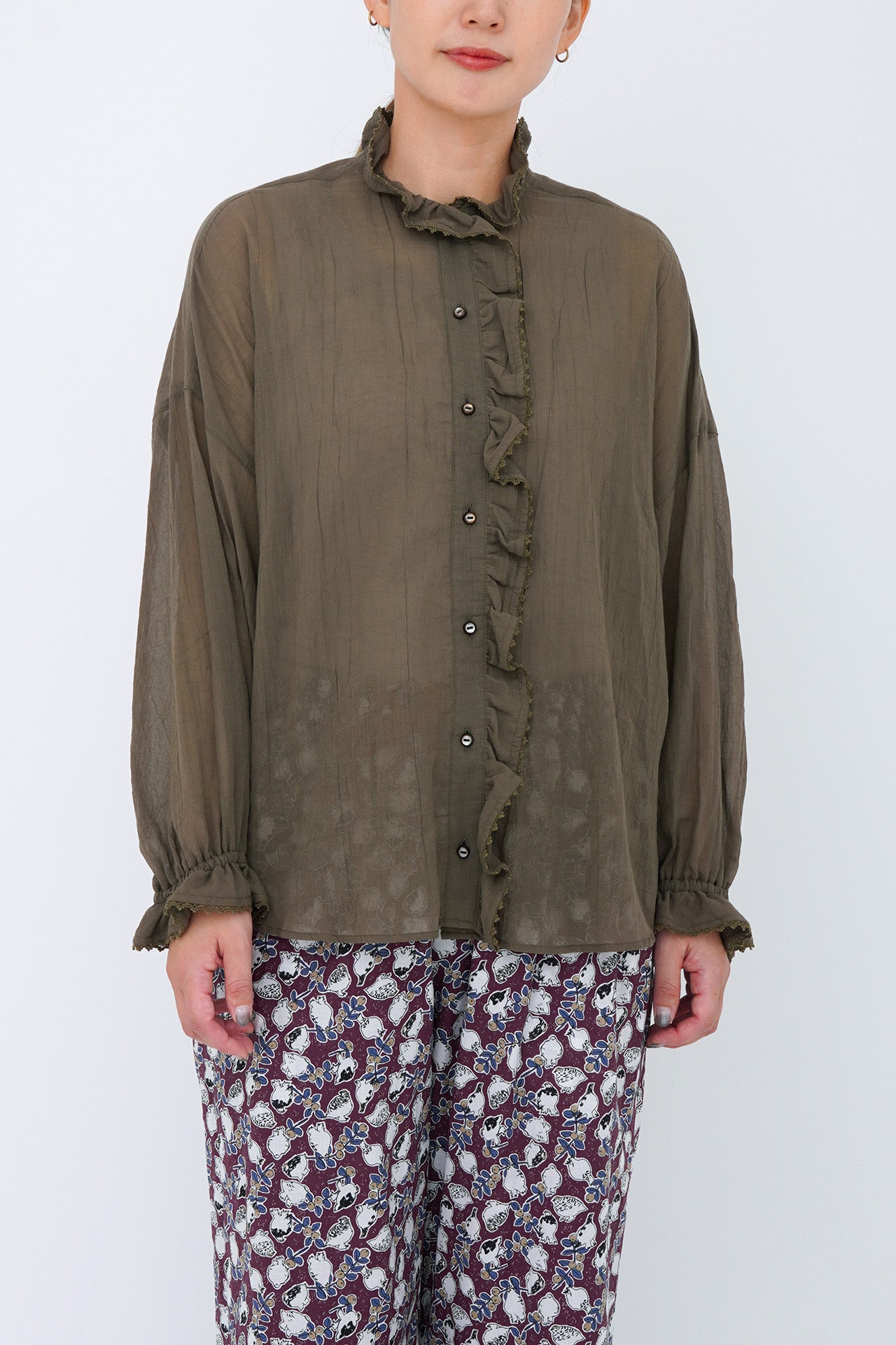 KHAKI