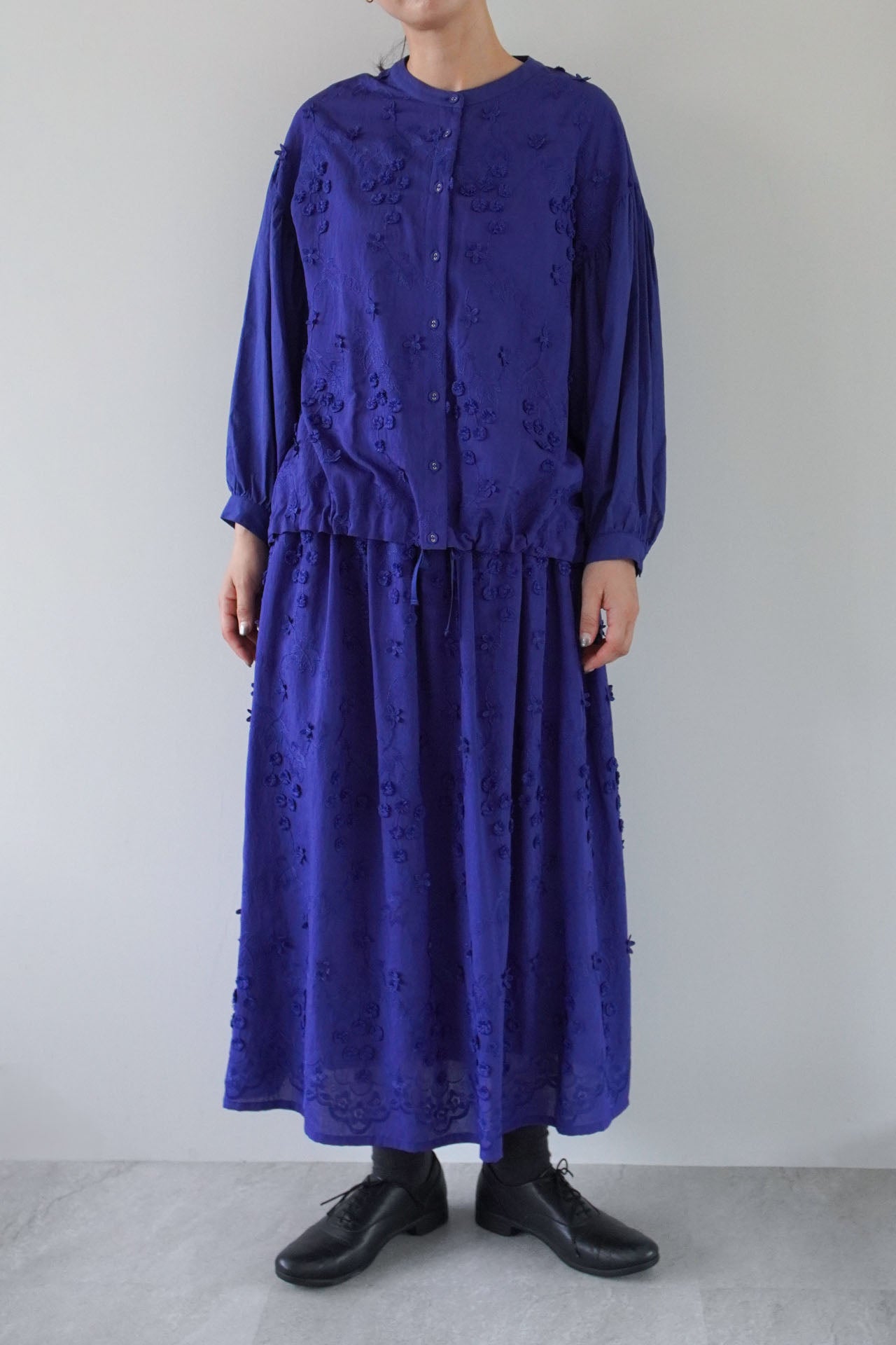 BLUE/model:168cm