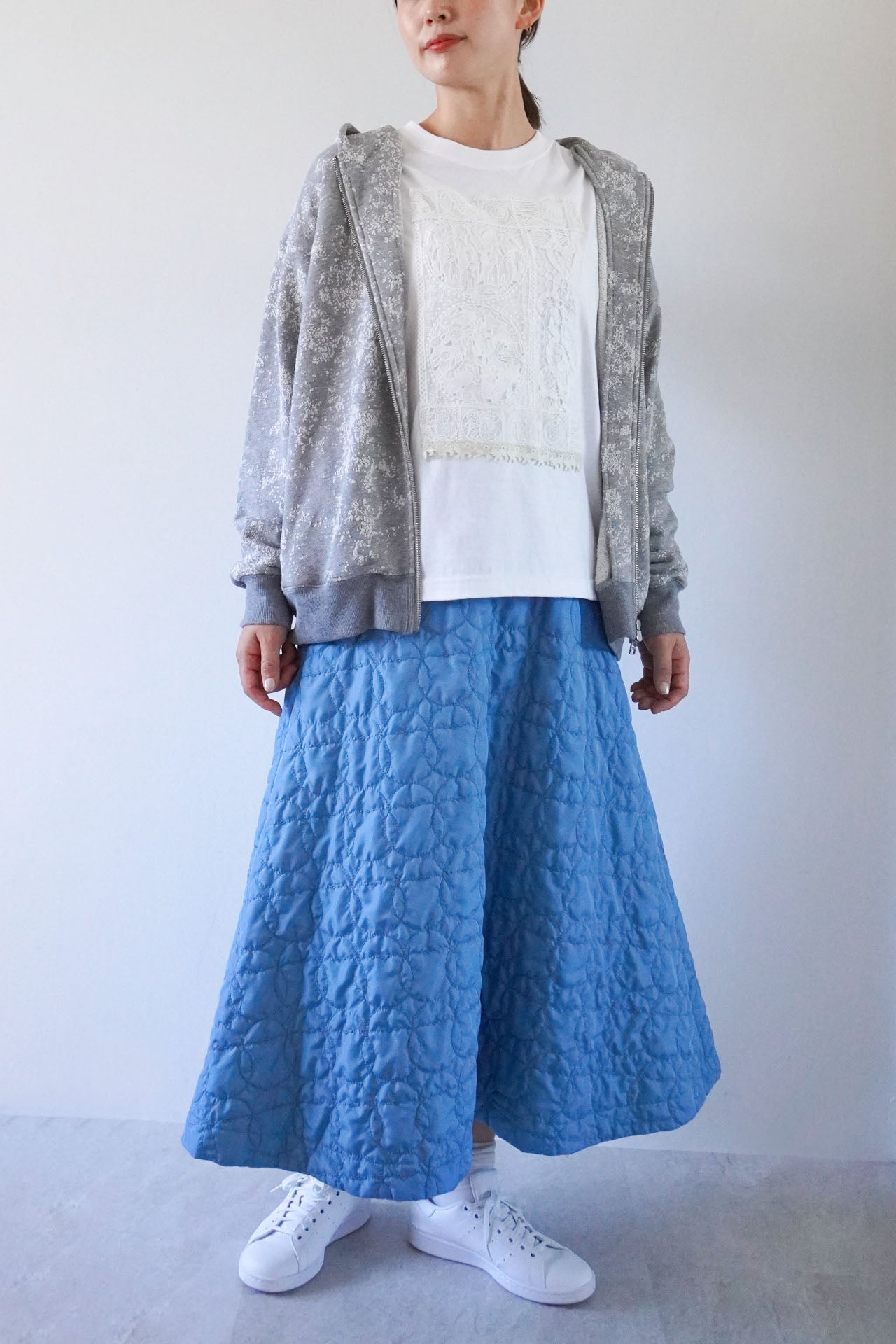 WHITE/model:168cm