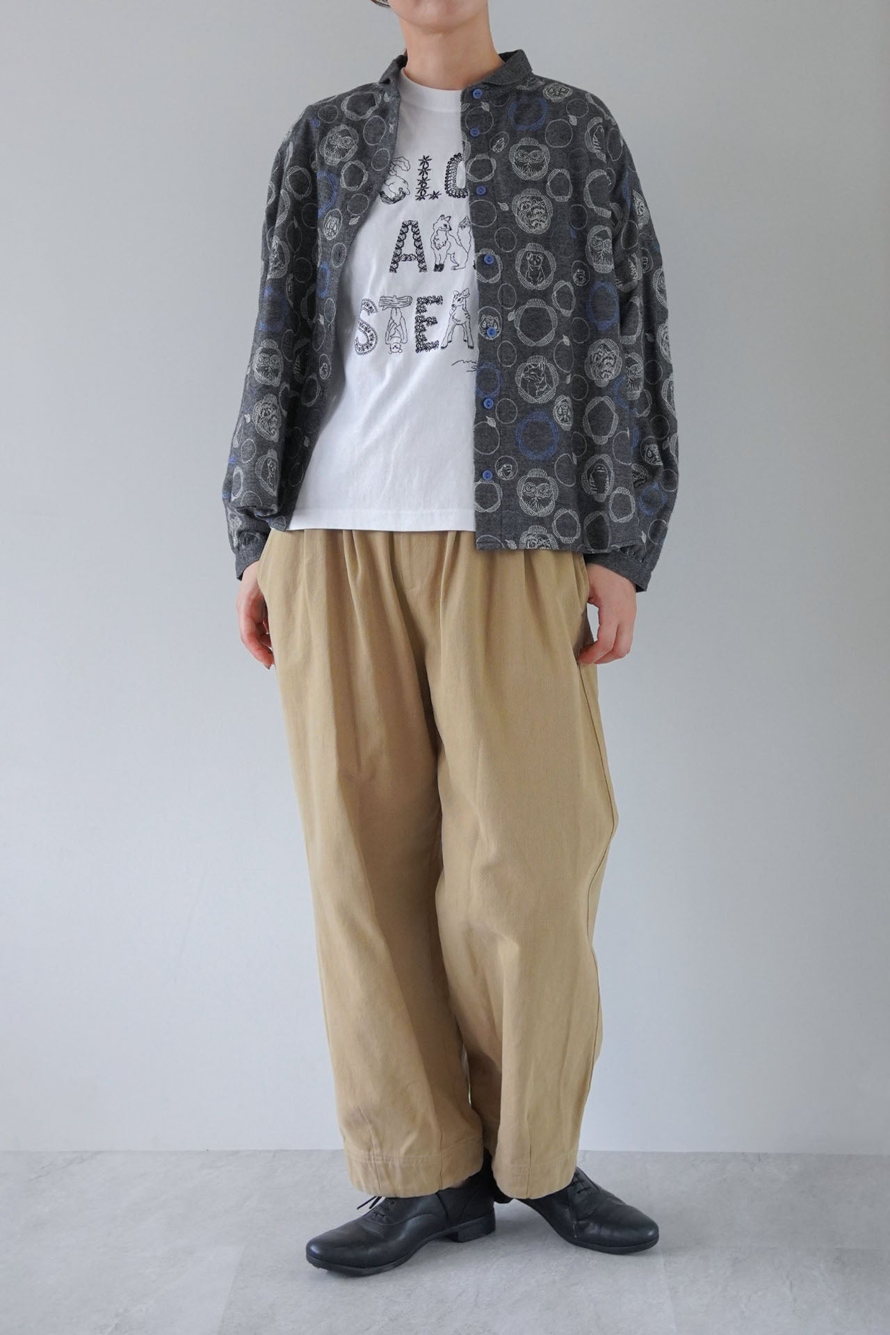 WHITE/model:168cm