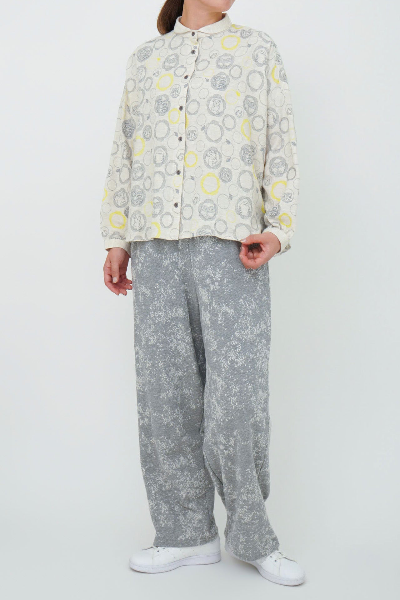 H.GREY/model:168cm