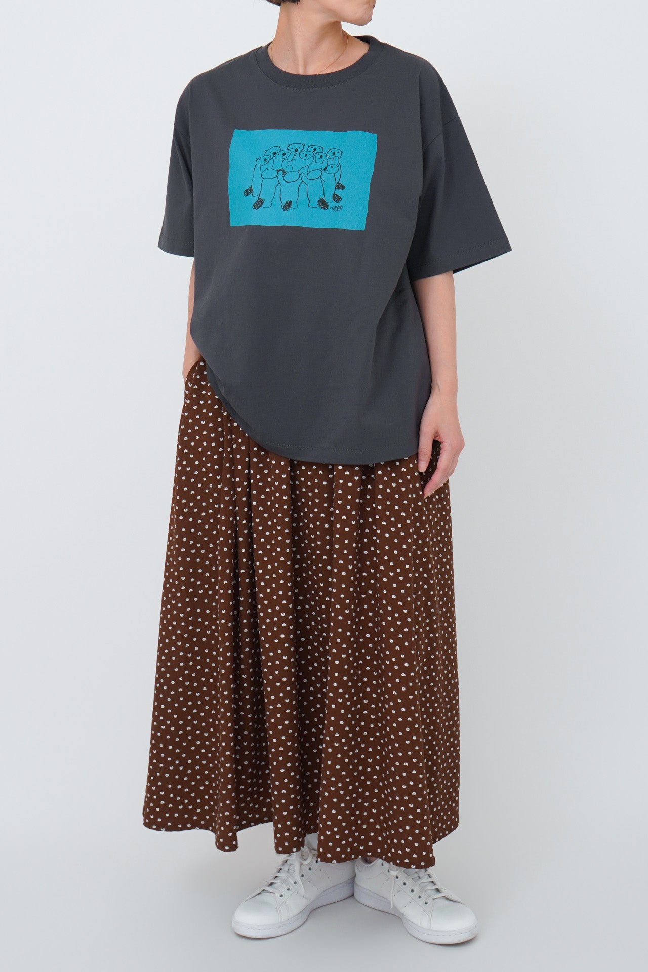 C.GREY/model:158cm