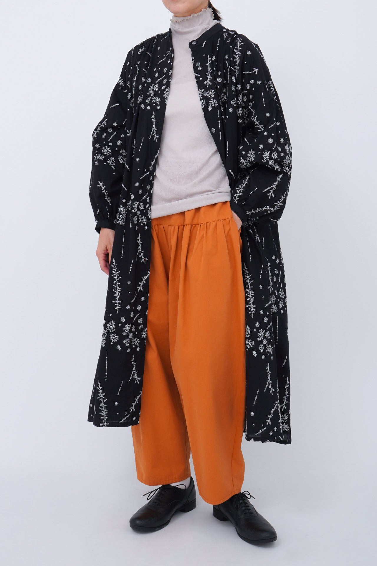 L.GREY/model:161cm